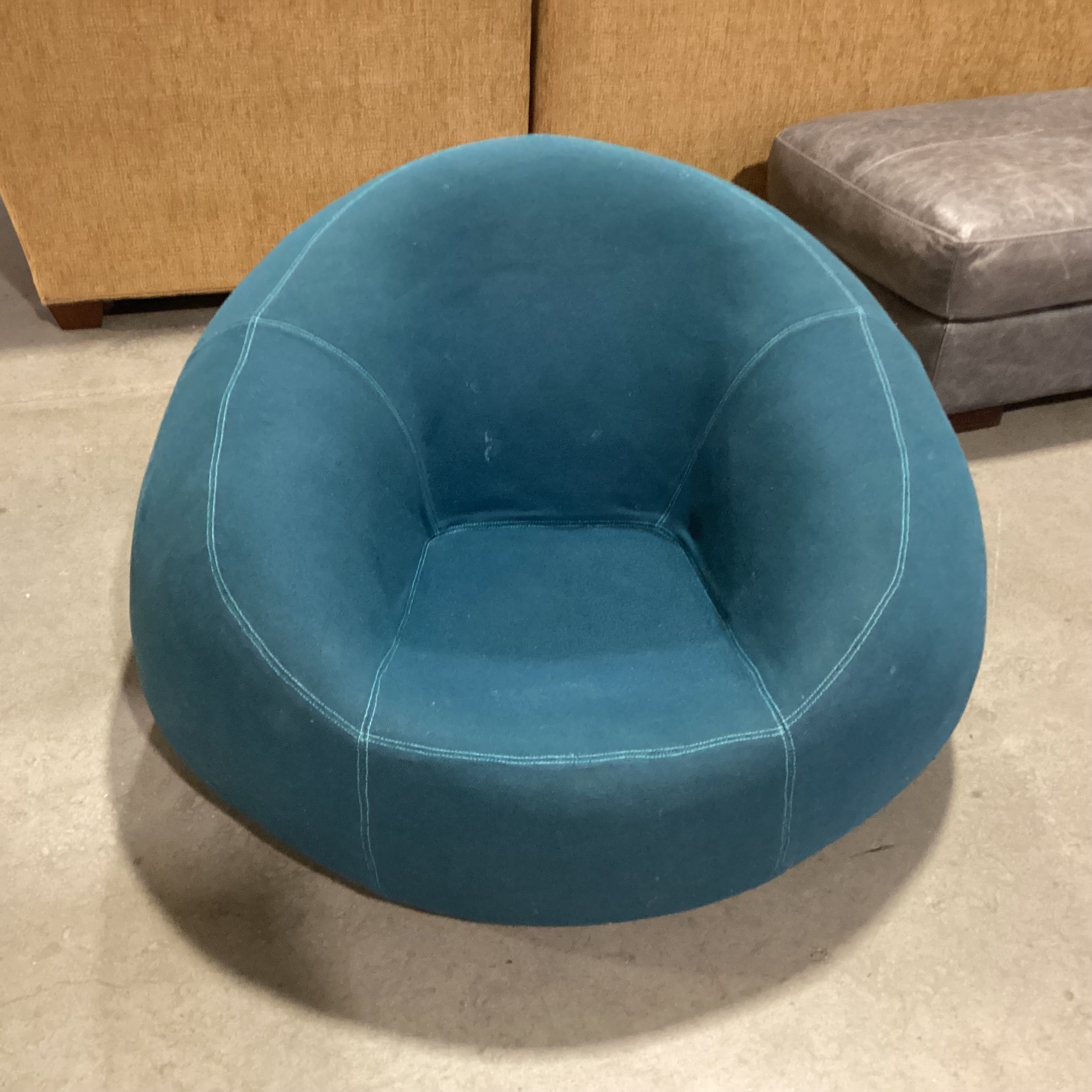 HUG Lake Tweed with Stitching Accent Round Low Chair 38"x 44"x 26"