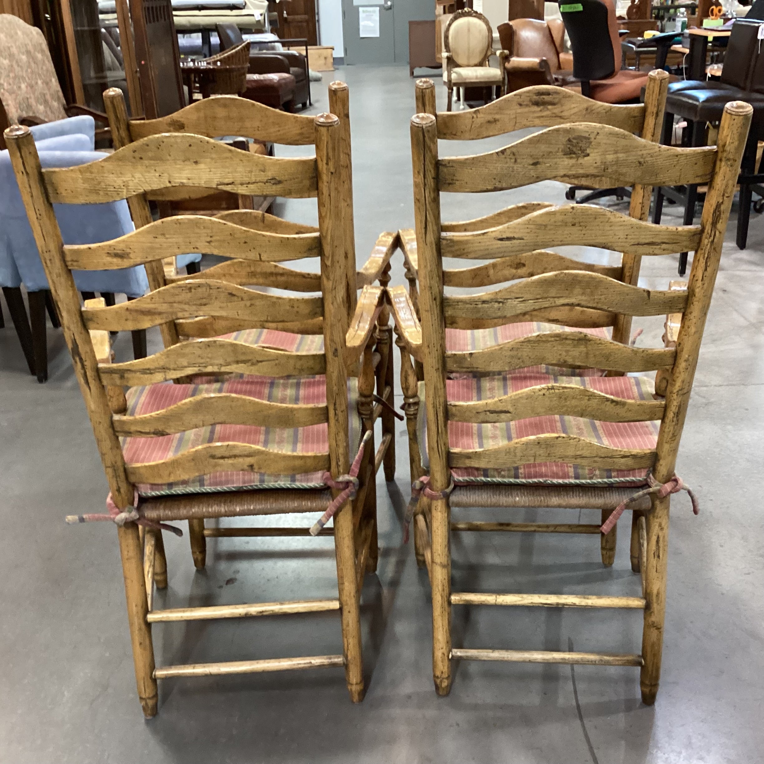 SET of 4 Vintage Light Antiqued Distressed Finish Ladder Back with Rush Seat Armed Dining Chairs 24"x 24"x 46"