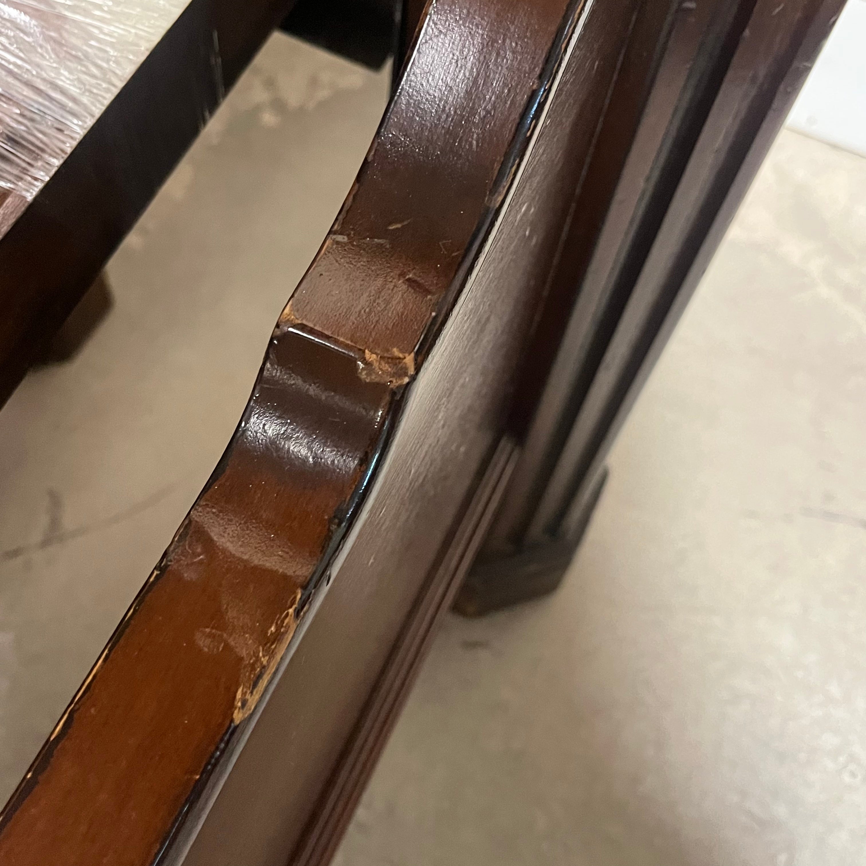 King Ornate Style  Solid Dark Finish Wood Bed Set