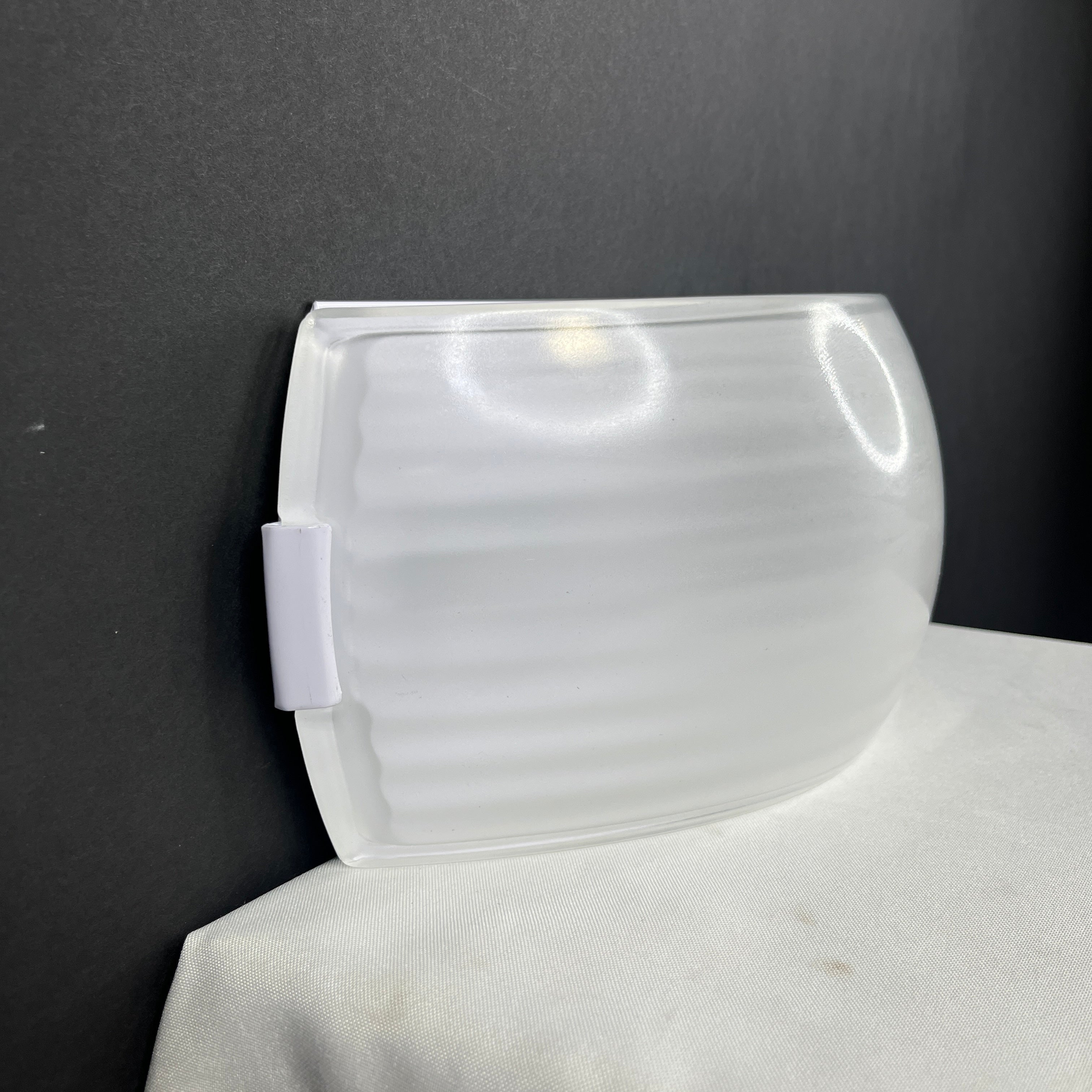 Artemide Giasole Postmodern 1-Light White Metal and Frosted Ribbed Glass Wall Sconce 12”x 5”x 5”