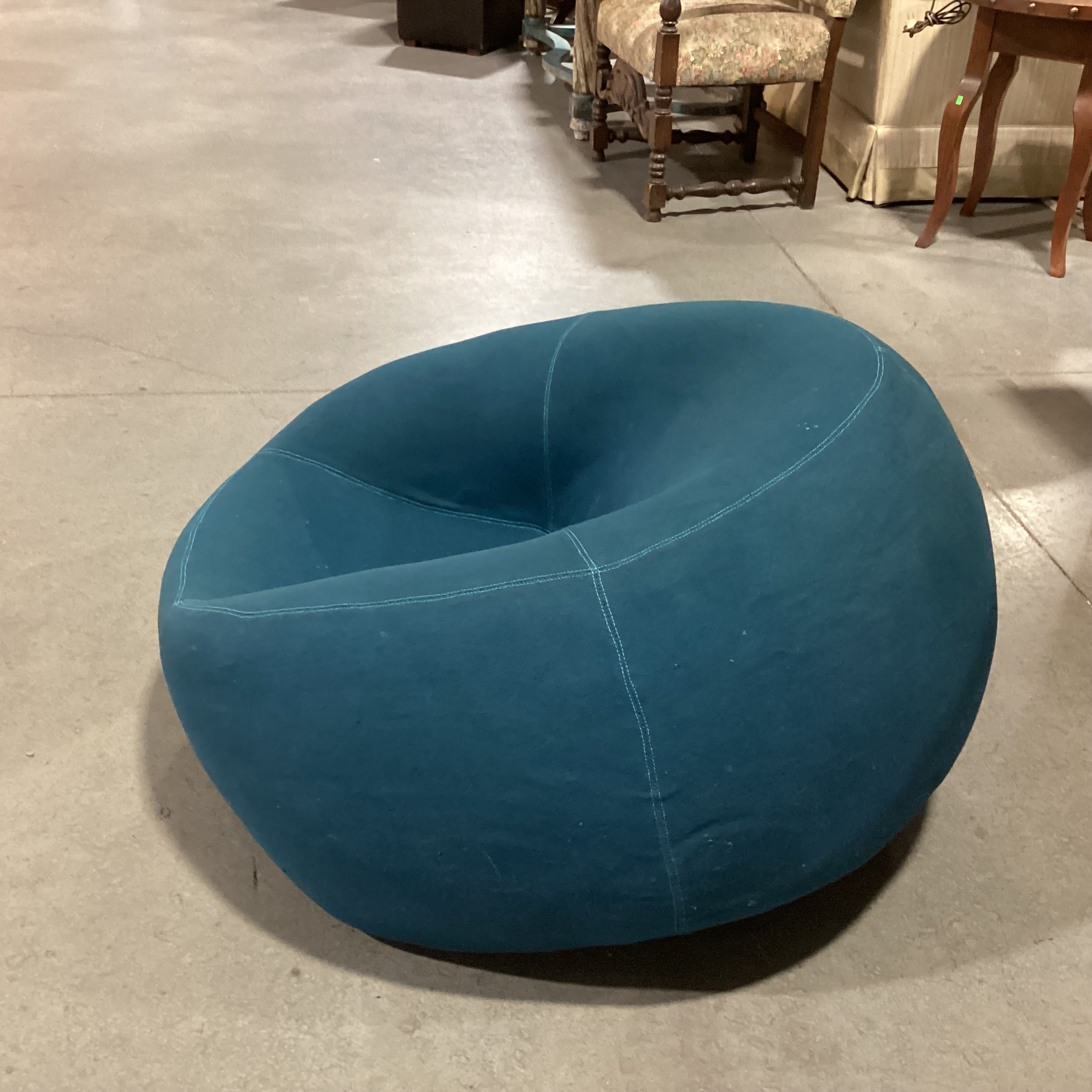 HUG Lake Tweed with Stitching Accent Round Low Chair 38"x 44"x 26"