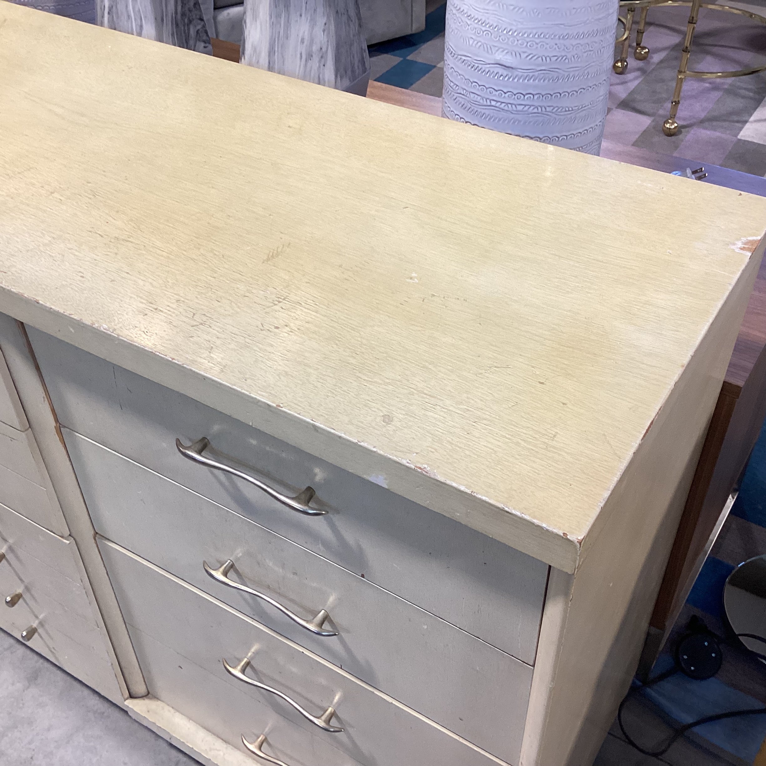 Mid Century Blonde Finish Wood 9 Drawer Dresser 58"x 18"x 33"