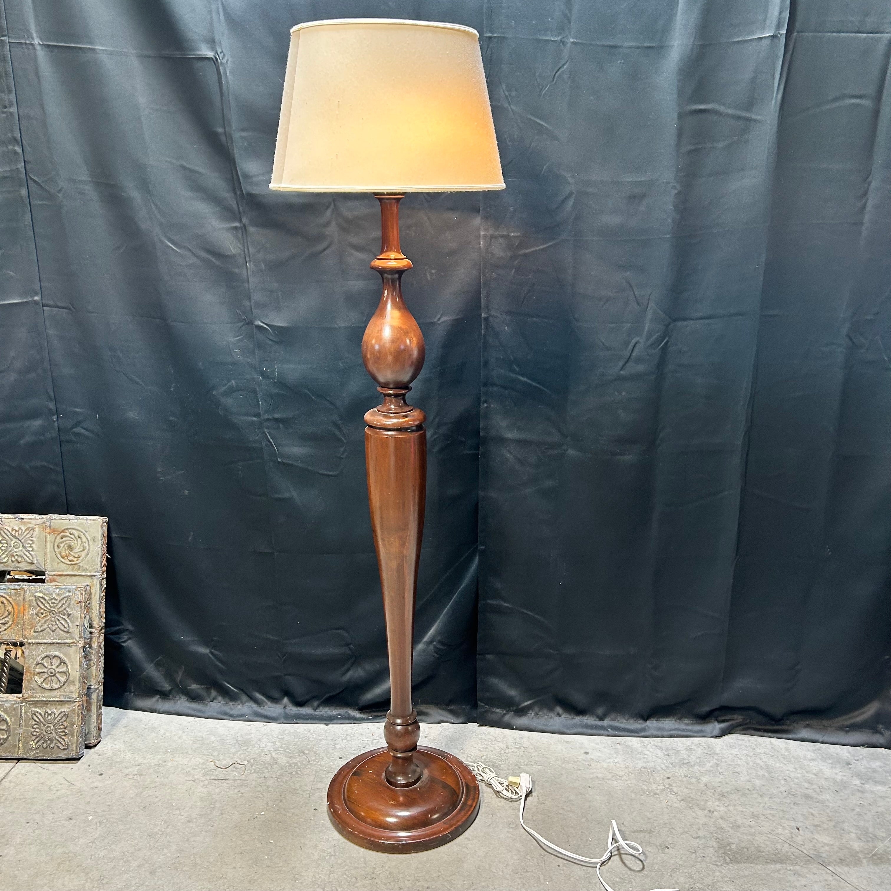 Vintage Turned Wood Independant Chain Pull Two Light Floor Lamp 18.5"x 69.5"