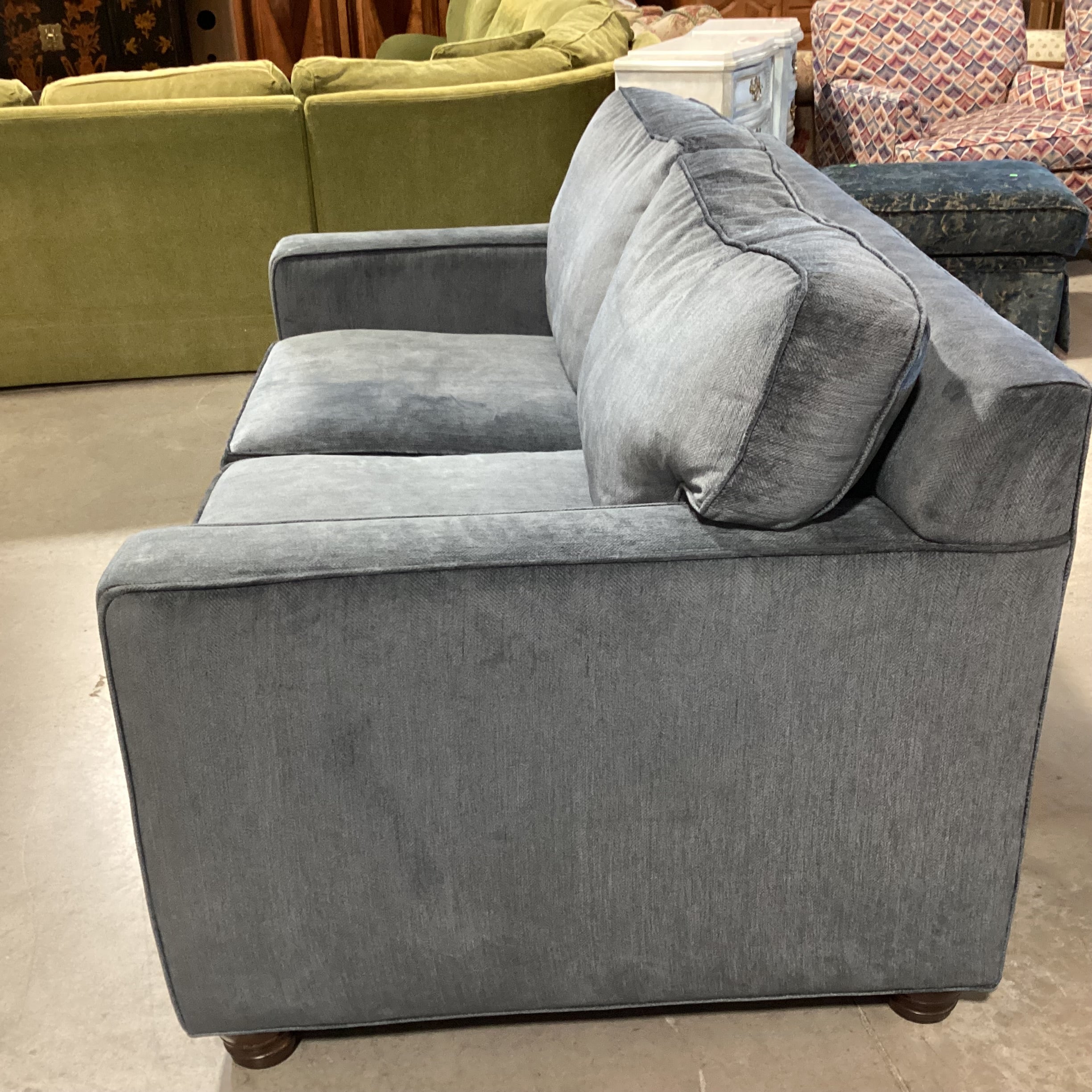 Kravet Furniture Blue Chenille Woven Down Mix Loveseat Sofa 58"x 38"x 33"