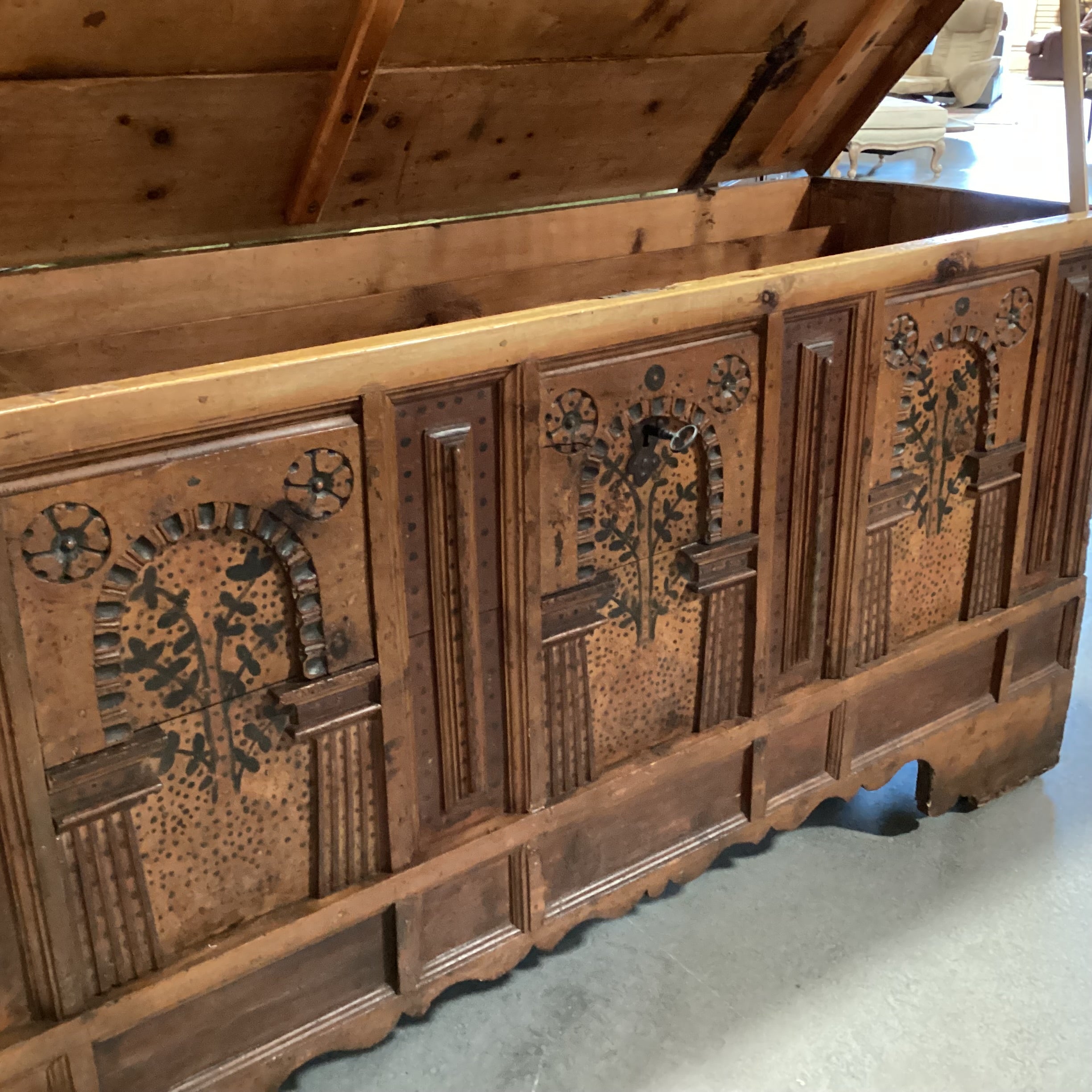 Antique 18th Century European Carved Wood Floral Panels Dental Detail Chest Trunk 70"x 27"x 36.5"