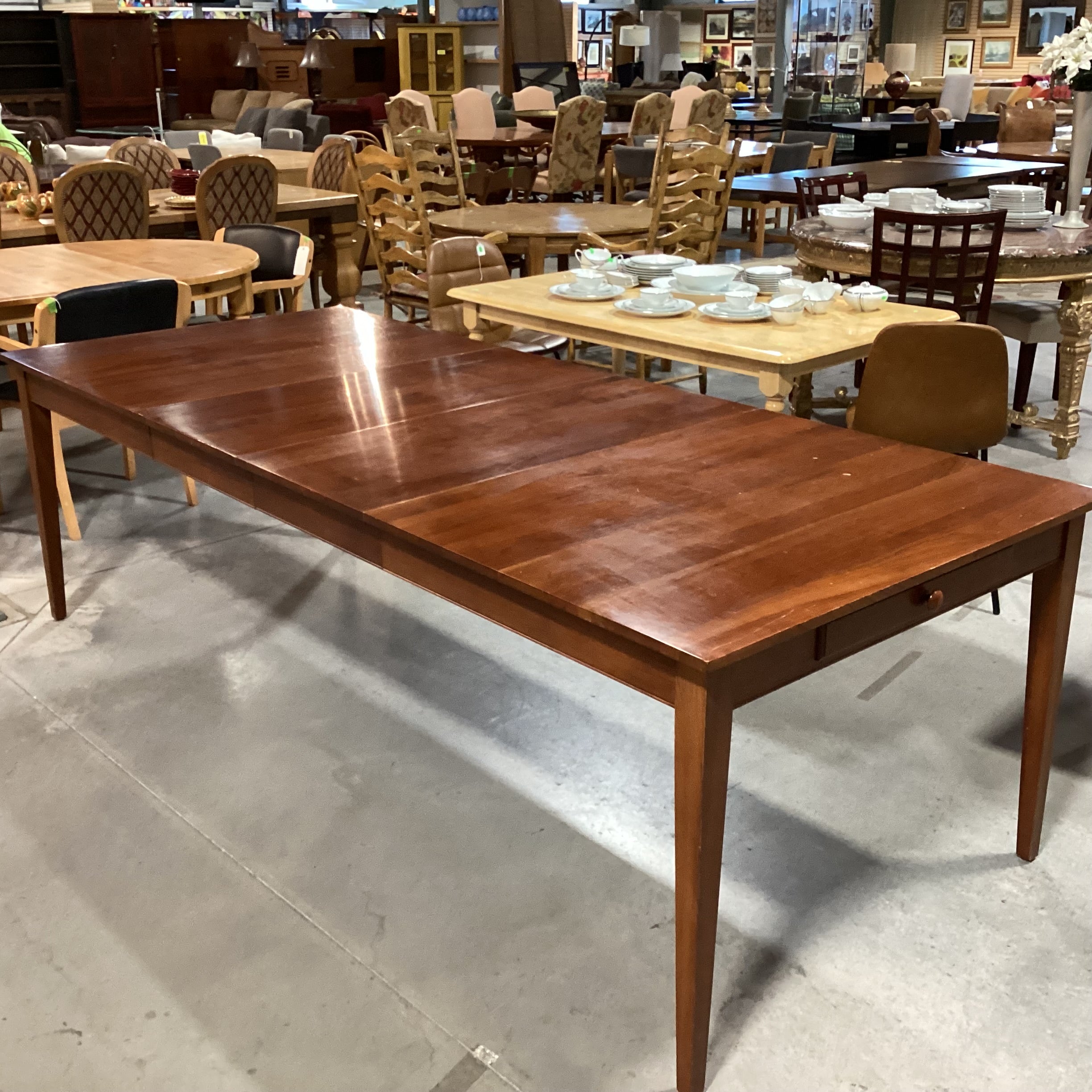Ethan Allen Cherry 2 Leaves & End Drawers Dining Table 64" to 100"x 42"x 31"