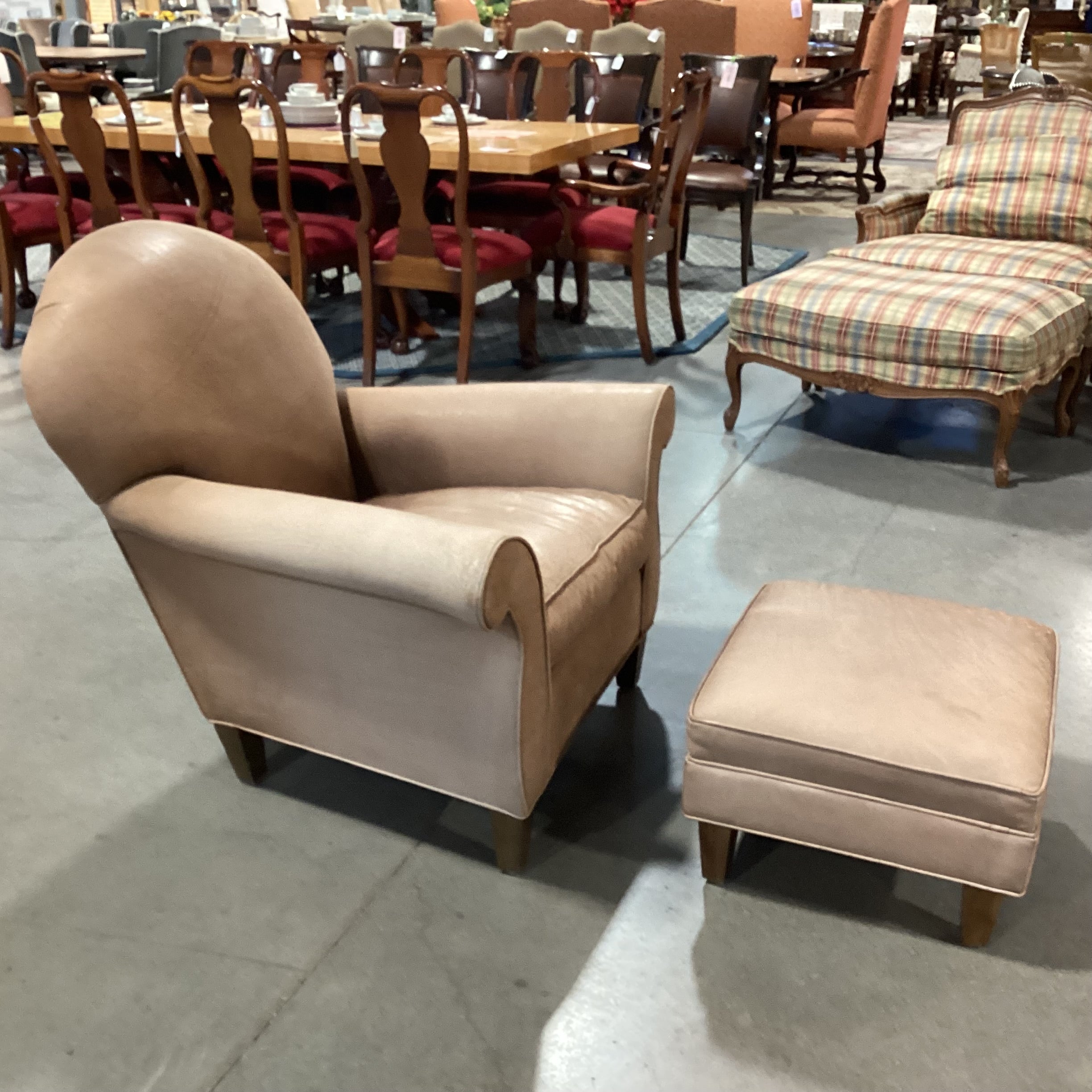 Tan Leather with Ottoman Club Chair 38"x 38"x 36"