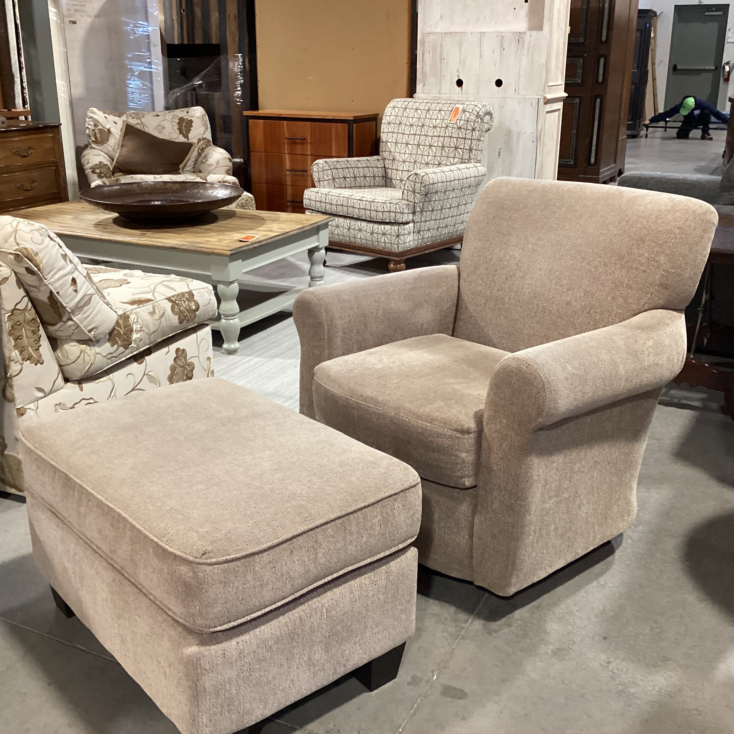 Best Chairs Beige Woven with Ottoman Swivel Rock Chair 36"x 31"x 37"