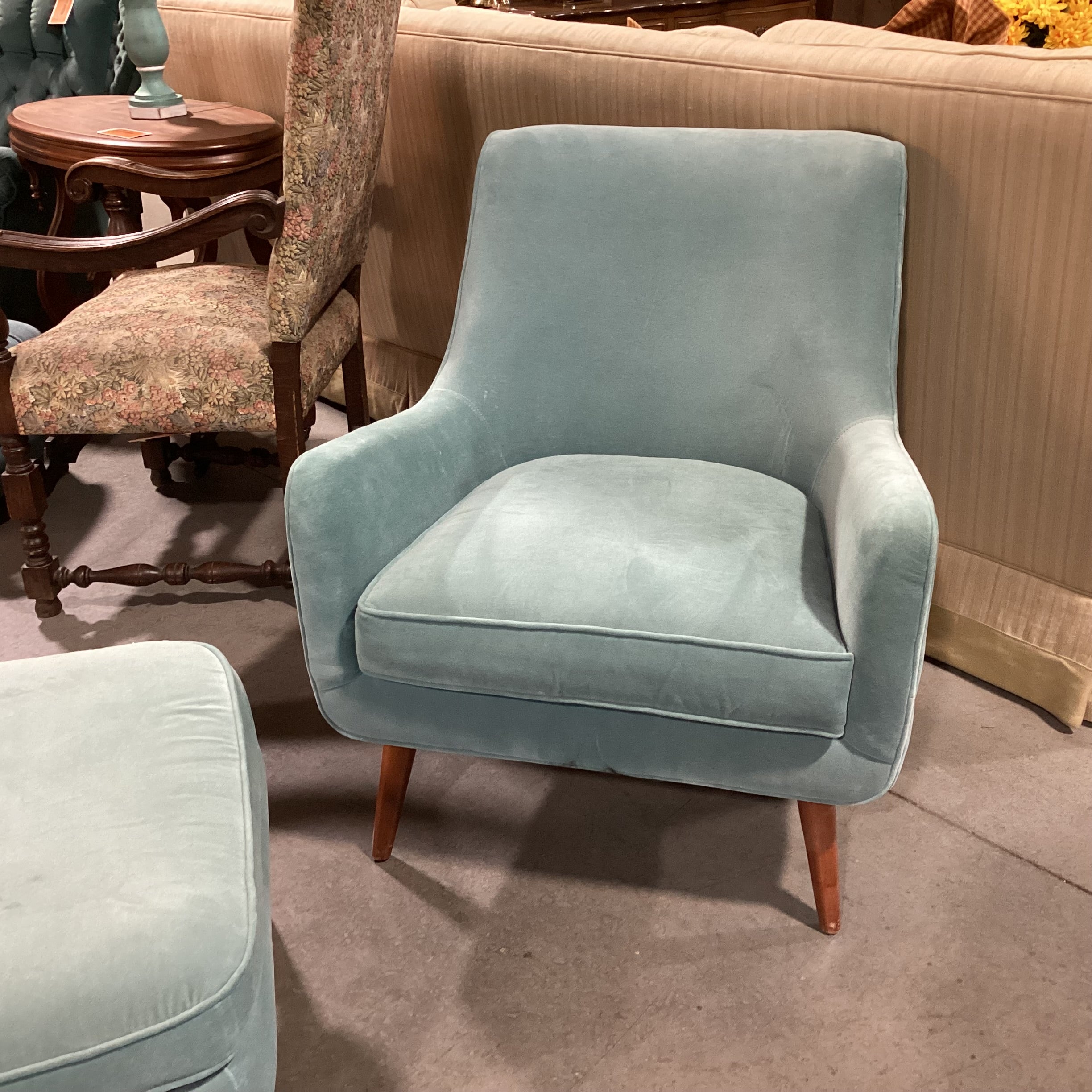 Room & Board Quinn Mid Century Style Seafoam Velvet with Ottoman Chair 30"x 34"x 34'