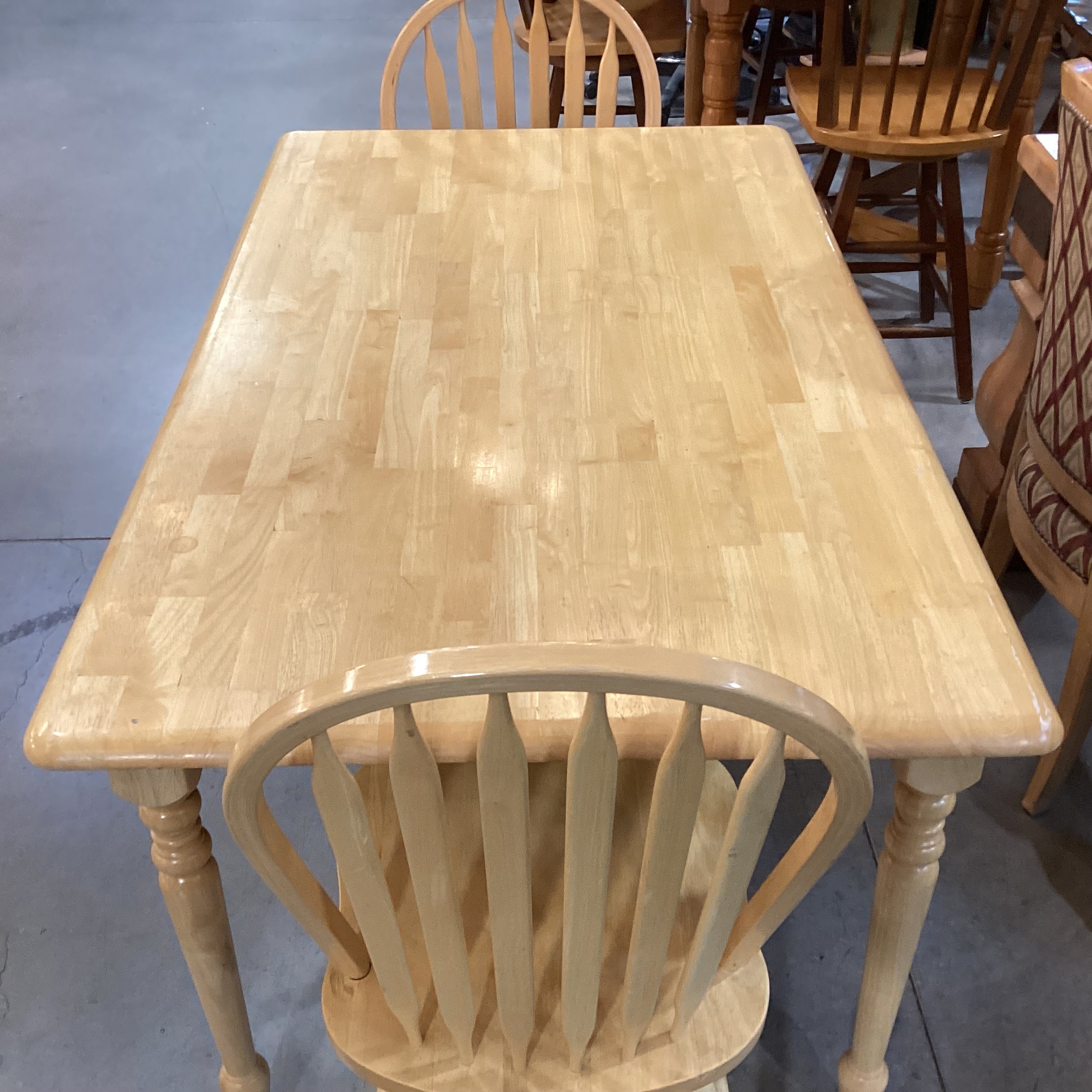 Honey Oak Table With 2 Chairs Dining Set 59.5"x 35.5"x 29.5"