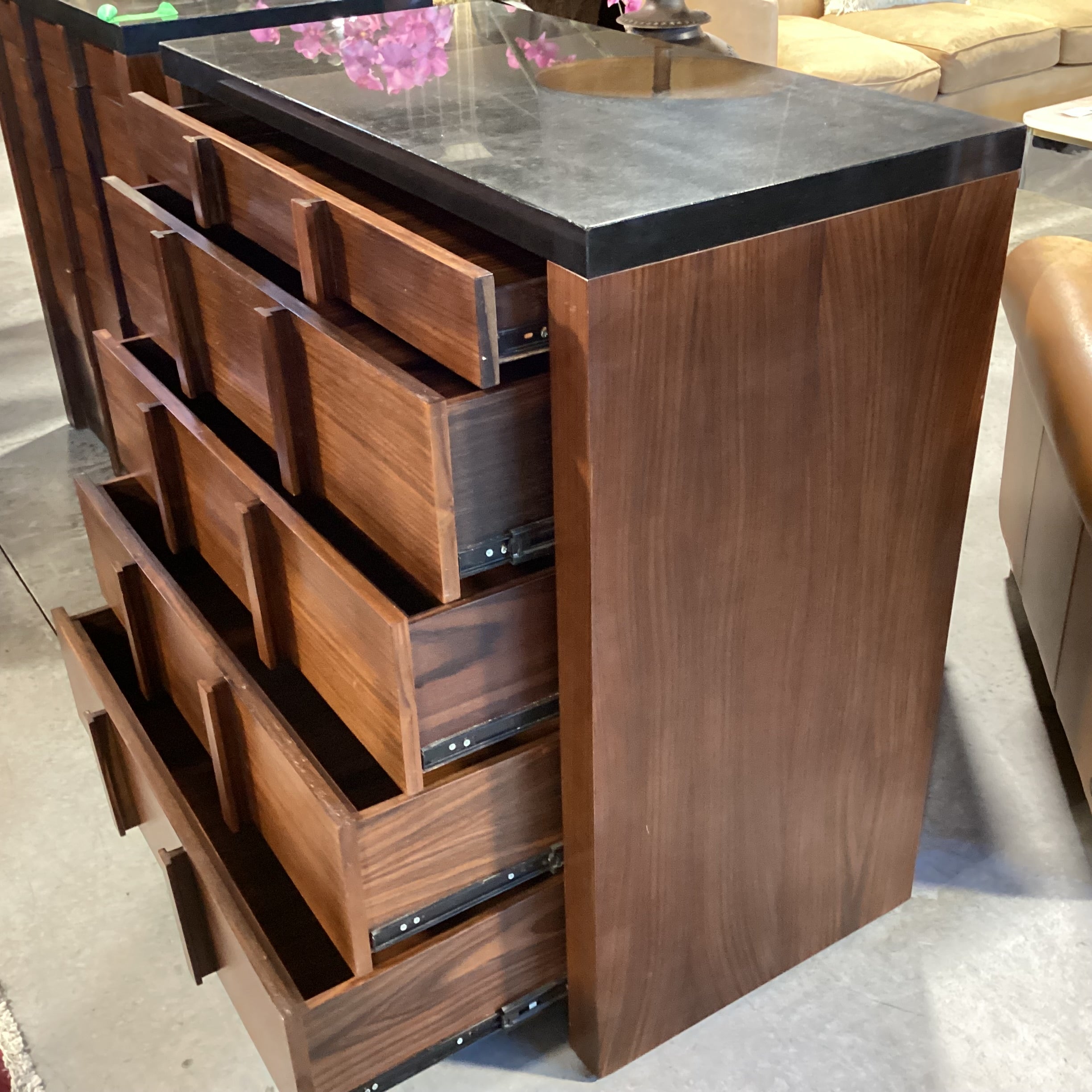Dark Finish Wood & Black Stone 5 Drawer Chest Dresser 39.5"x 20"x 39.5"