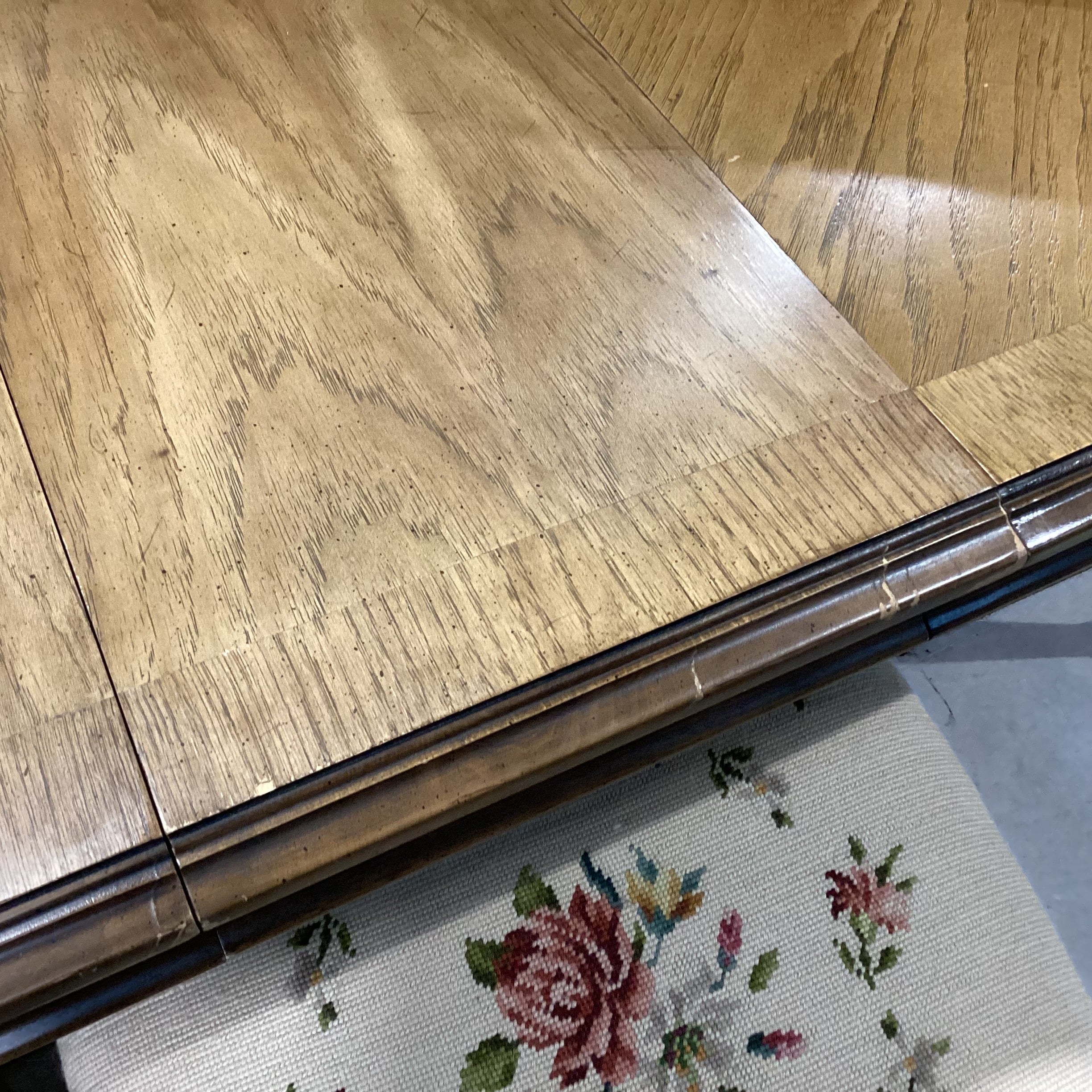 Vintage Drexel Carved Wood & Veneer 3 Leaf Table with 6 Needlepoint Chairs Dining Set 64" to 100"x 44"x 29.5"