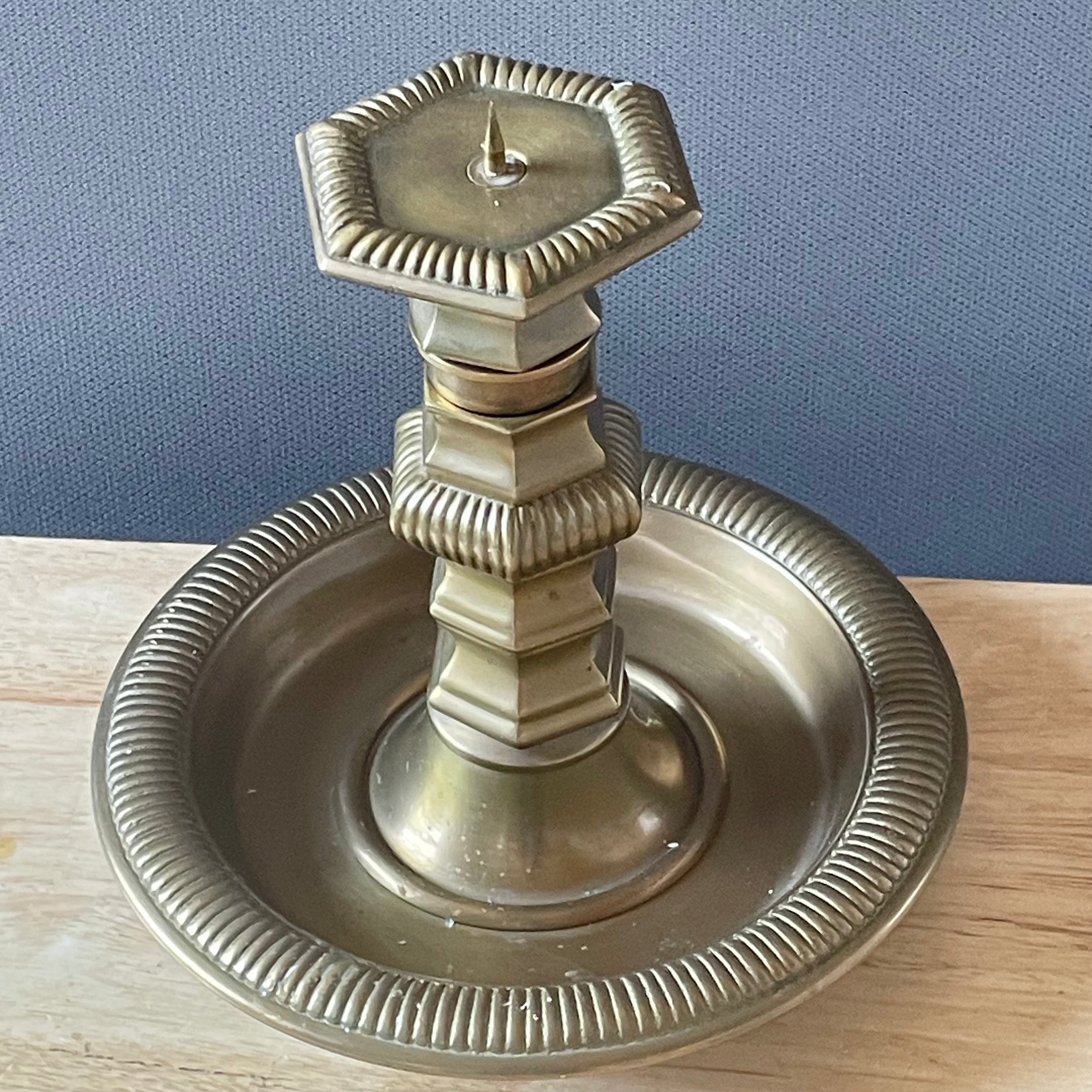 Vintage Classic Heavy Bronze Ribbed Detail Picket Candle Holder, 9"x 9"
