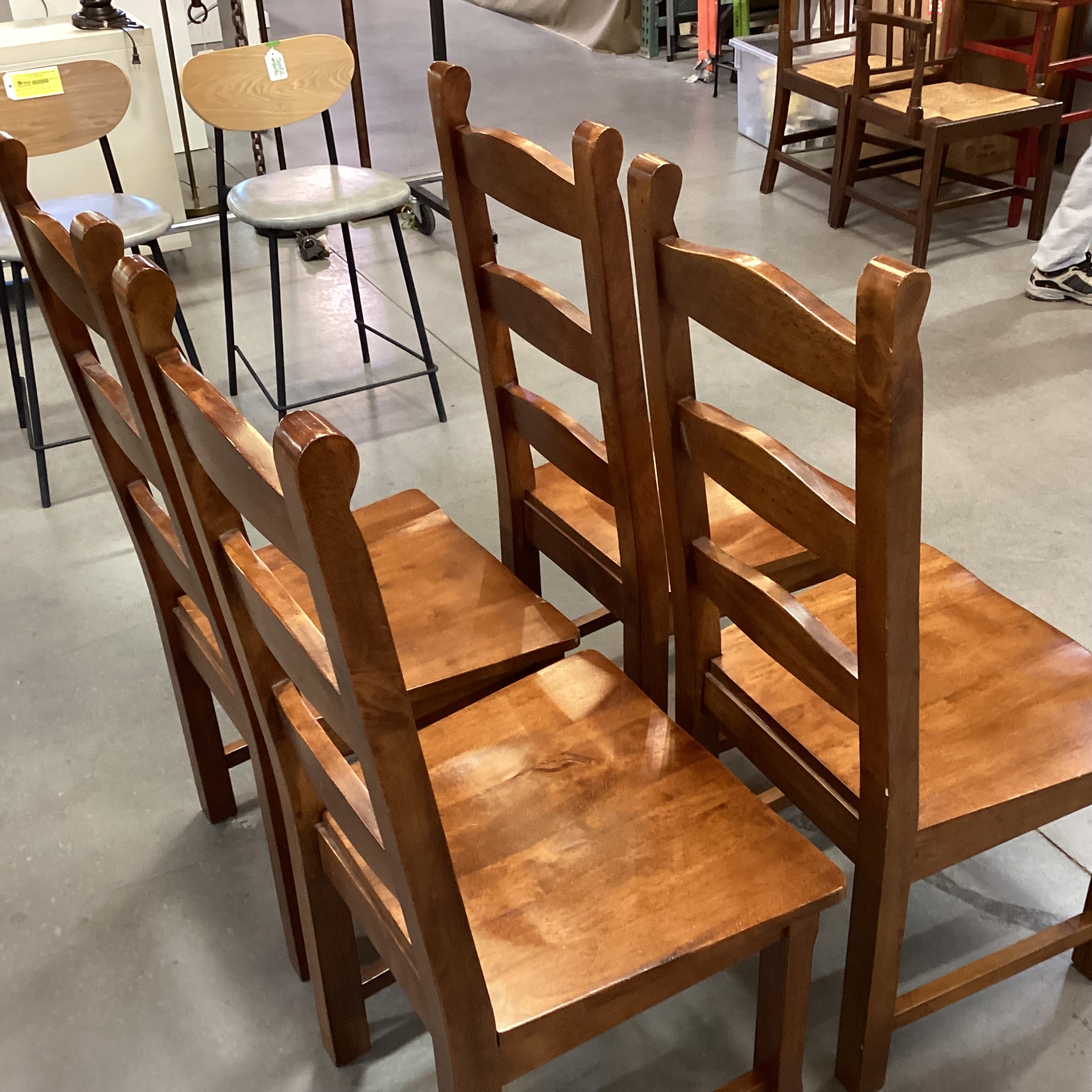 Set of 4 Dakota Ladder Back Solid Wood Dining Chairs 20"x 20"x 44"