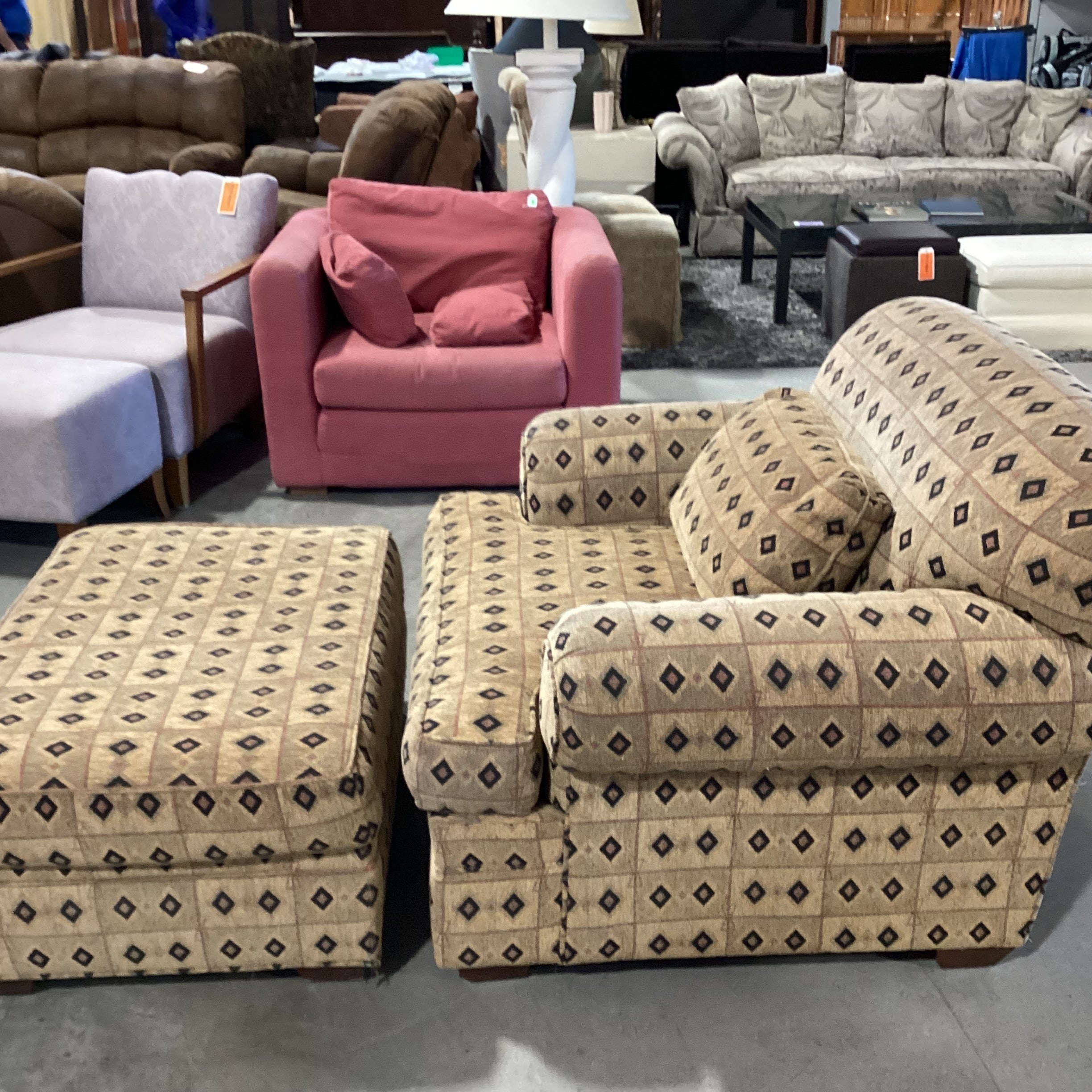 Touchstone Brown Black Diamond Pattern with Ottoman Oversized Chair 45"x 41"x 35"