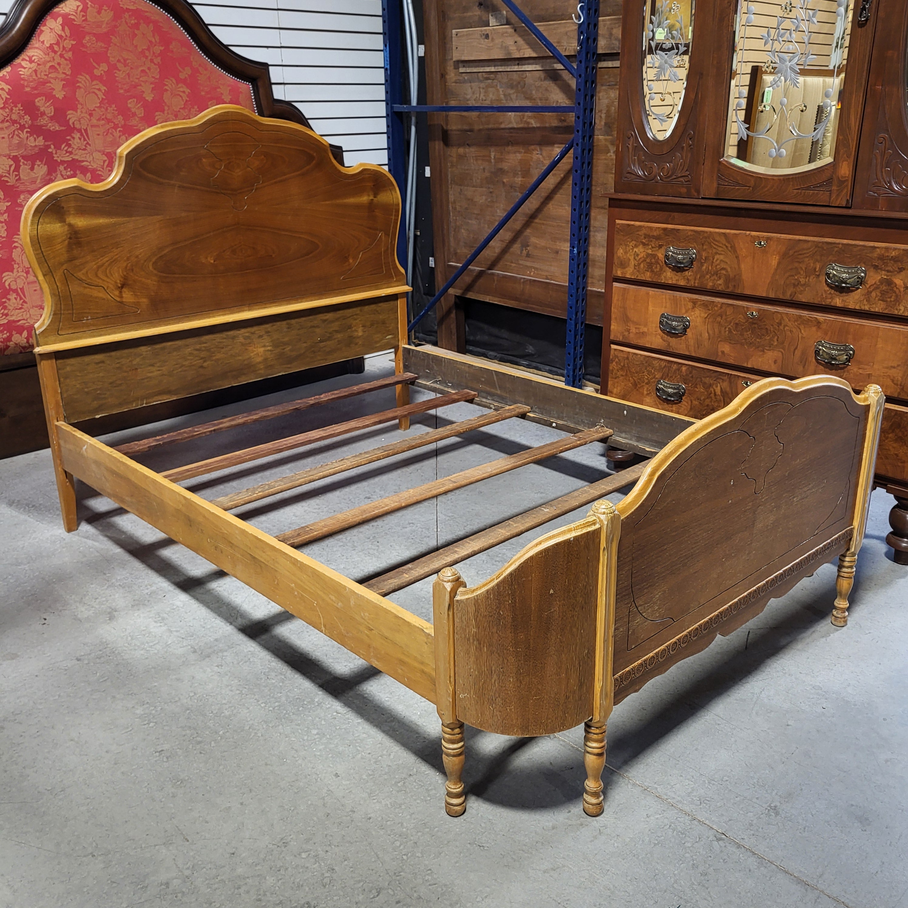 Full Antique Medium Wood Finish Bed Set 57"x 79"x 51"