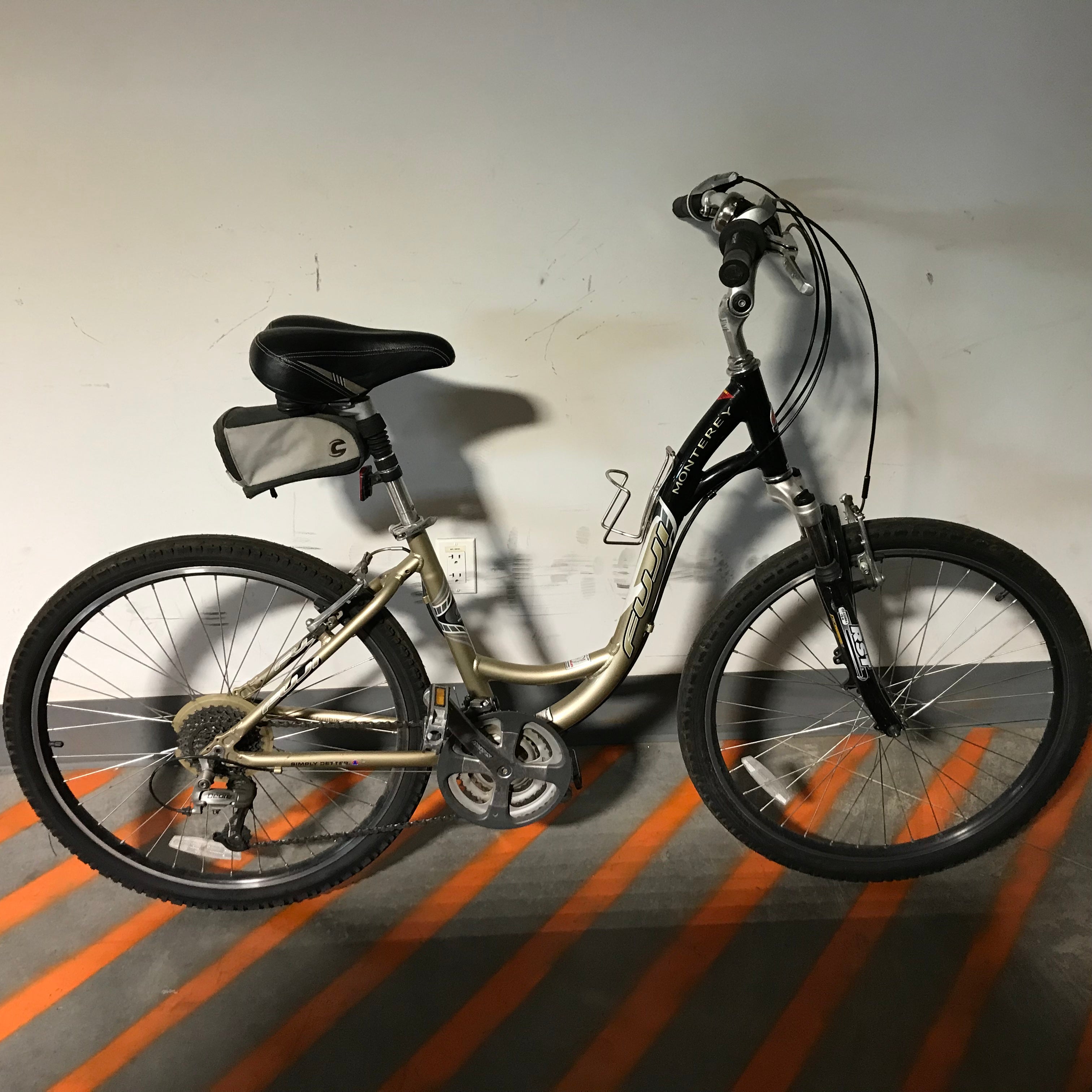 Fuji 16" Dual Purpose Bronze 27 Speed Bike