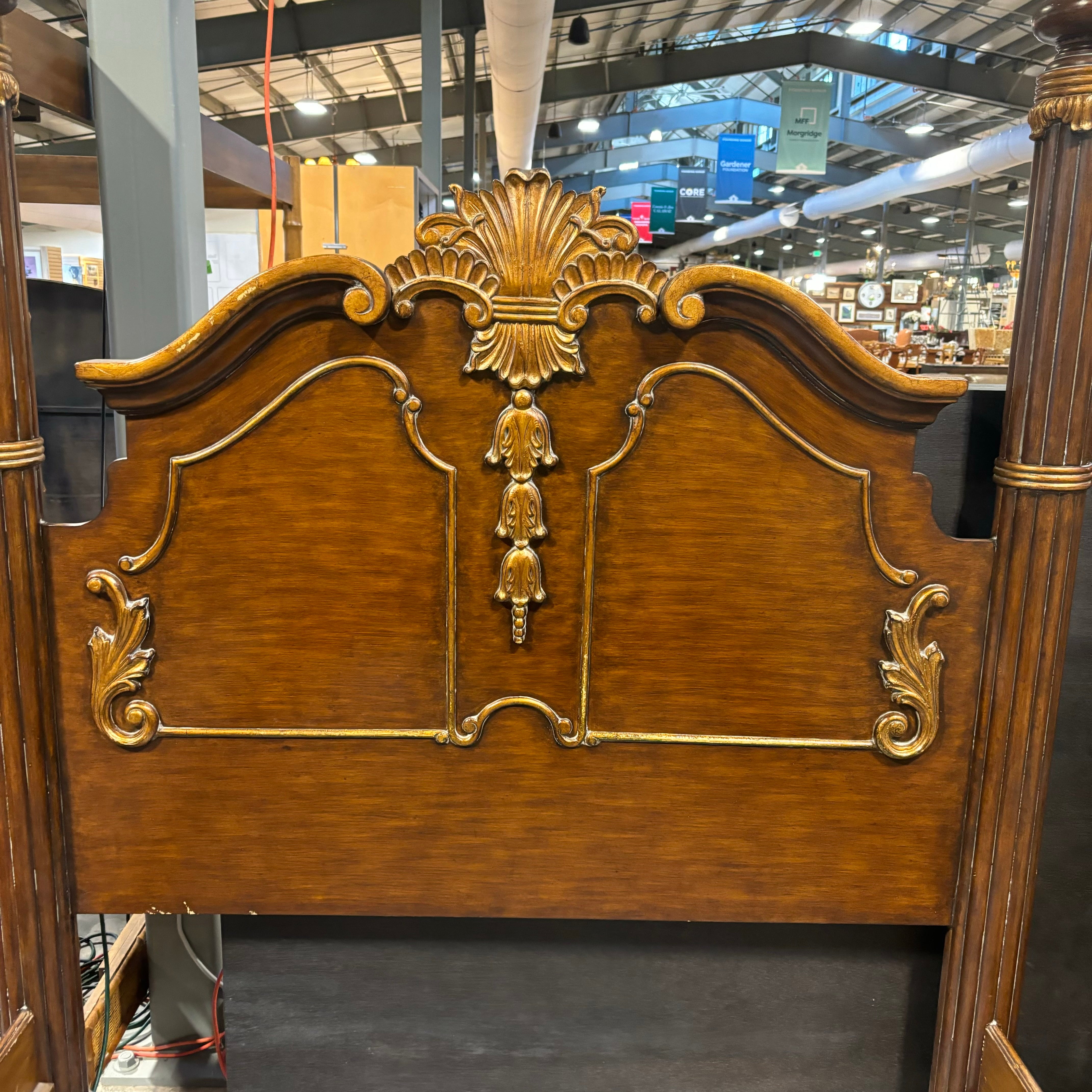 QUEEN Ornate Carved Solid Wood with Gold & Dark Brown Finish & Claw Feet Poster Bed 71"x 96"x 88"