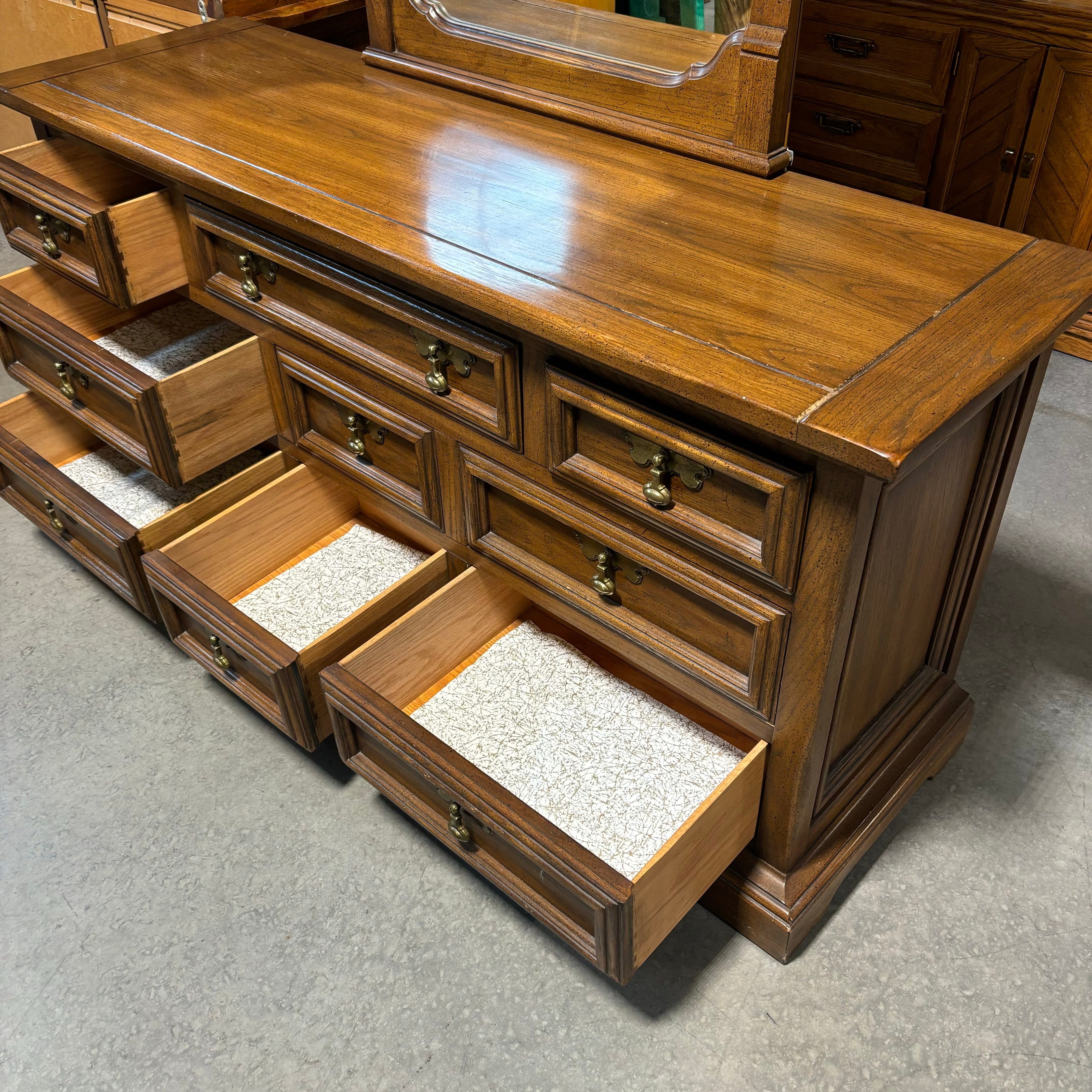 United Furniture Spanish Styl Dark Finish Wood & Brass Tone Handle 9 Drawer with Mirror Dresser 68"x 21"x 85"