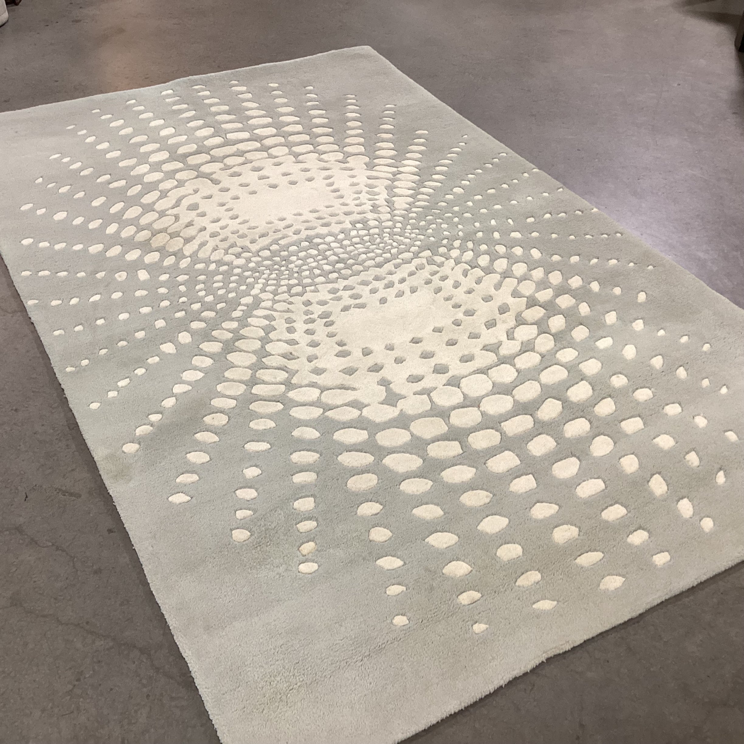 Safavieh Soho Blue Ivory Wool Rug 5'x 8'