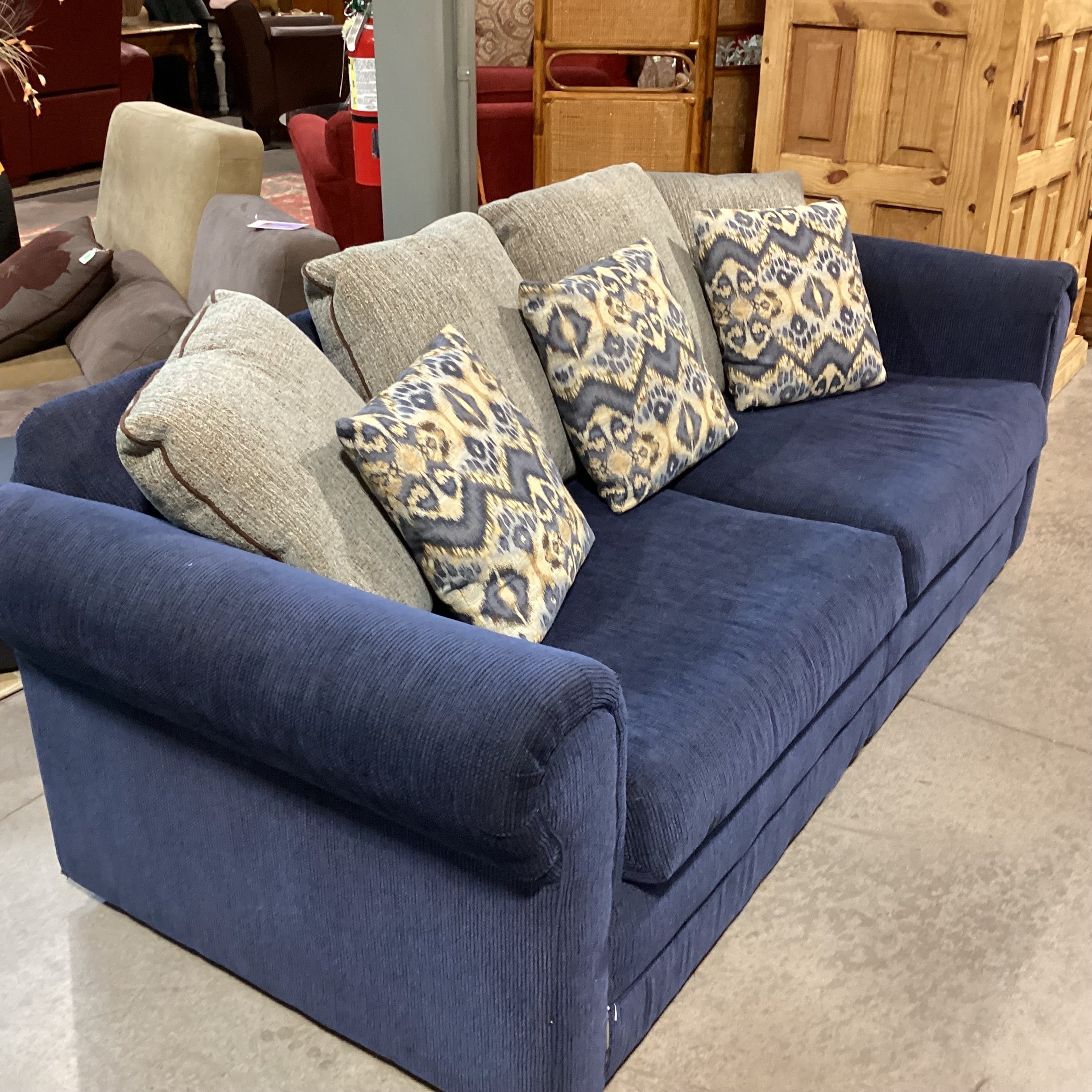 Blue Woven with 7 Accent Pillows Queen Sleeper Sofa 83"x 36"x 31"
