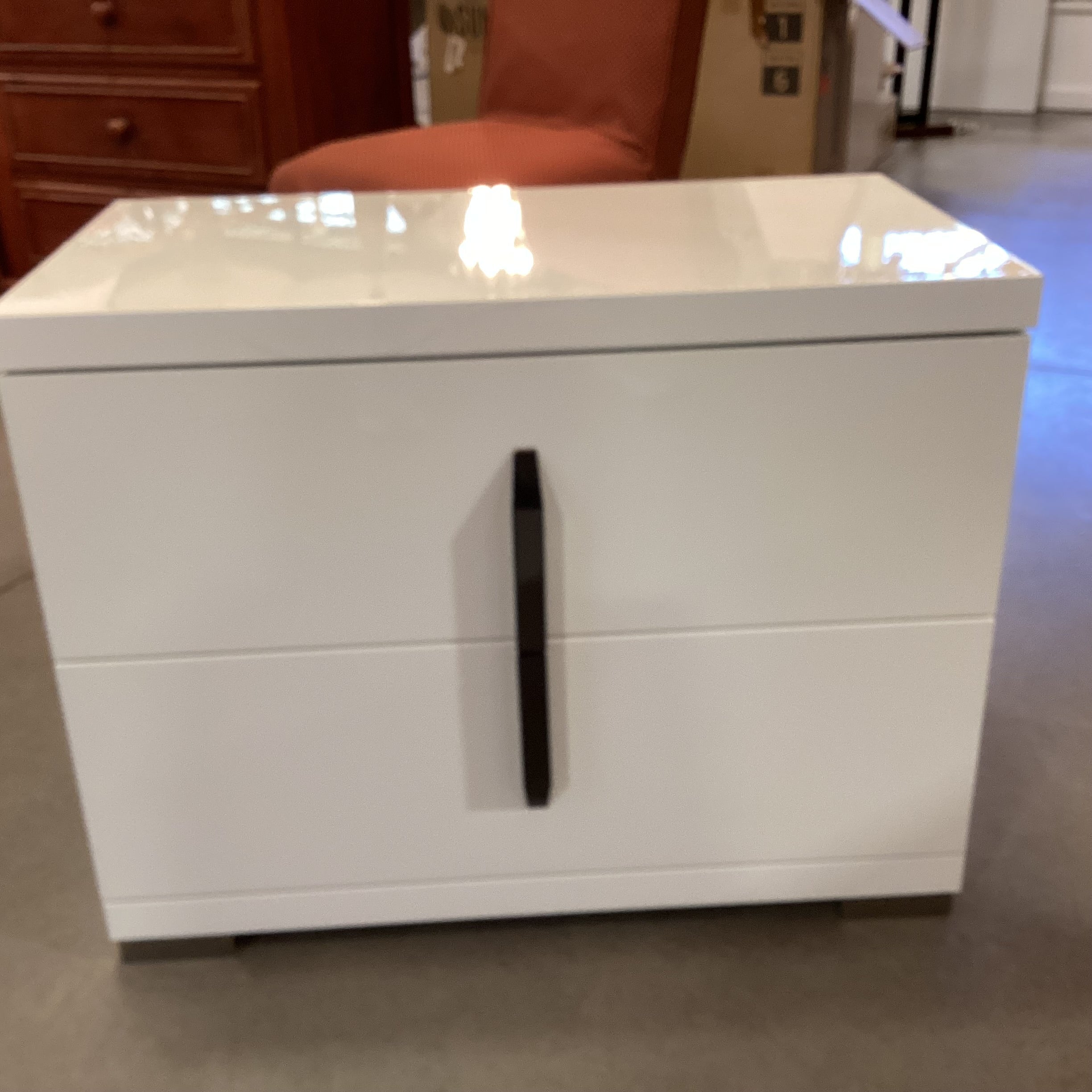 Alf DaFre Made in Italy Modern White Lacquer & Chrome 2 Drawer Nightstand 30"x 17"x 24"
