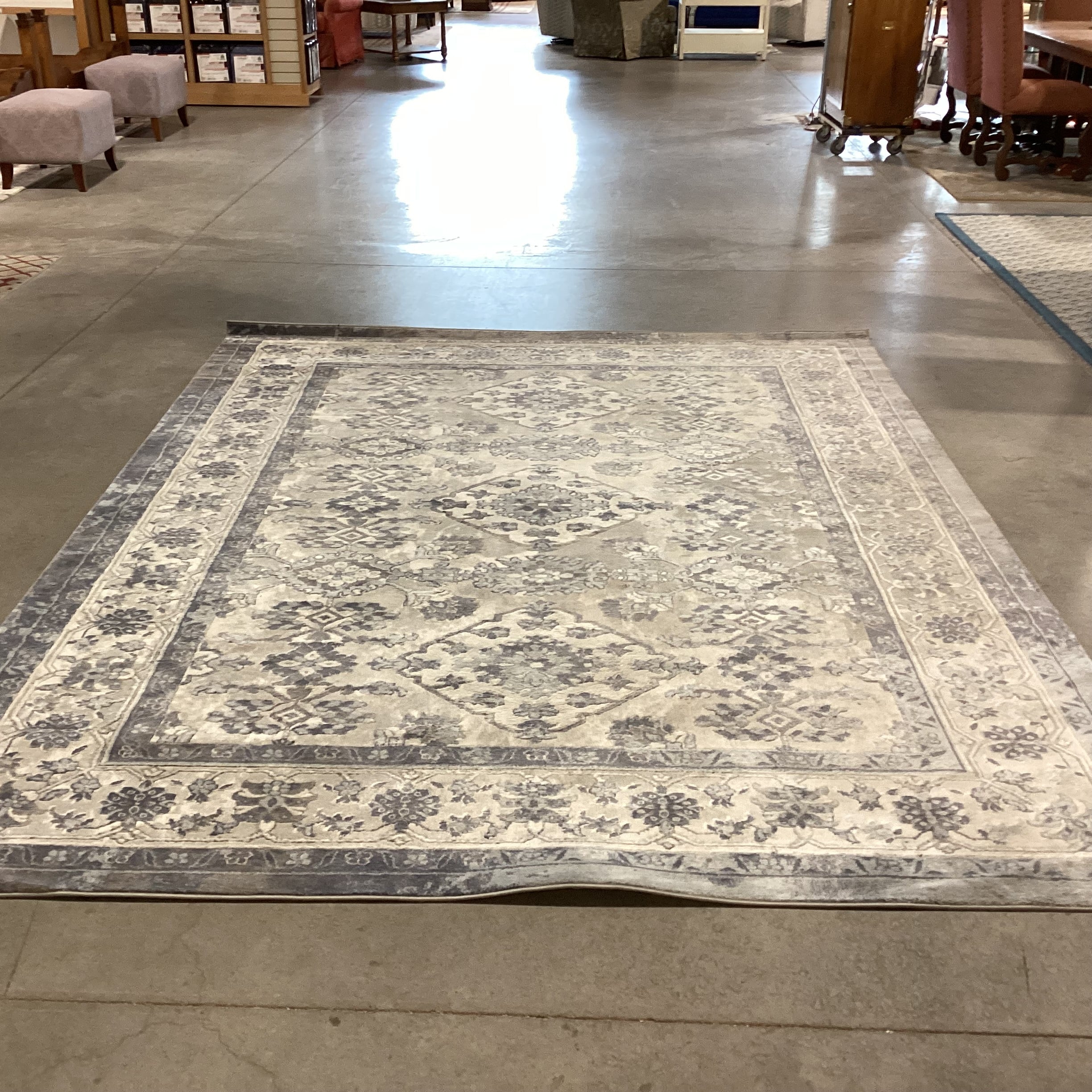 Bazaar Elegance Grey Blue Poly Rug 7'10"x 10'2"