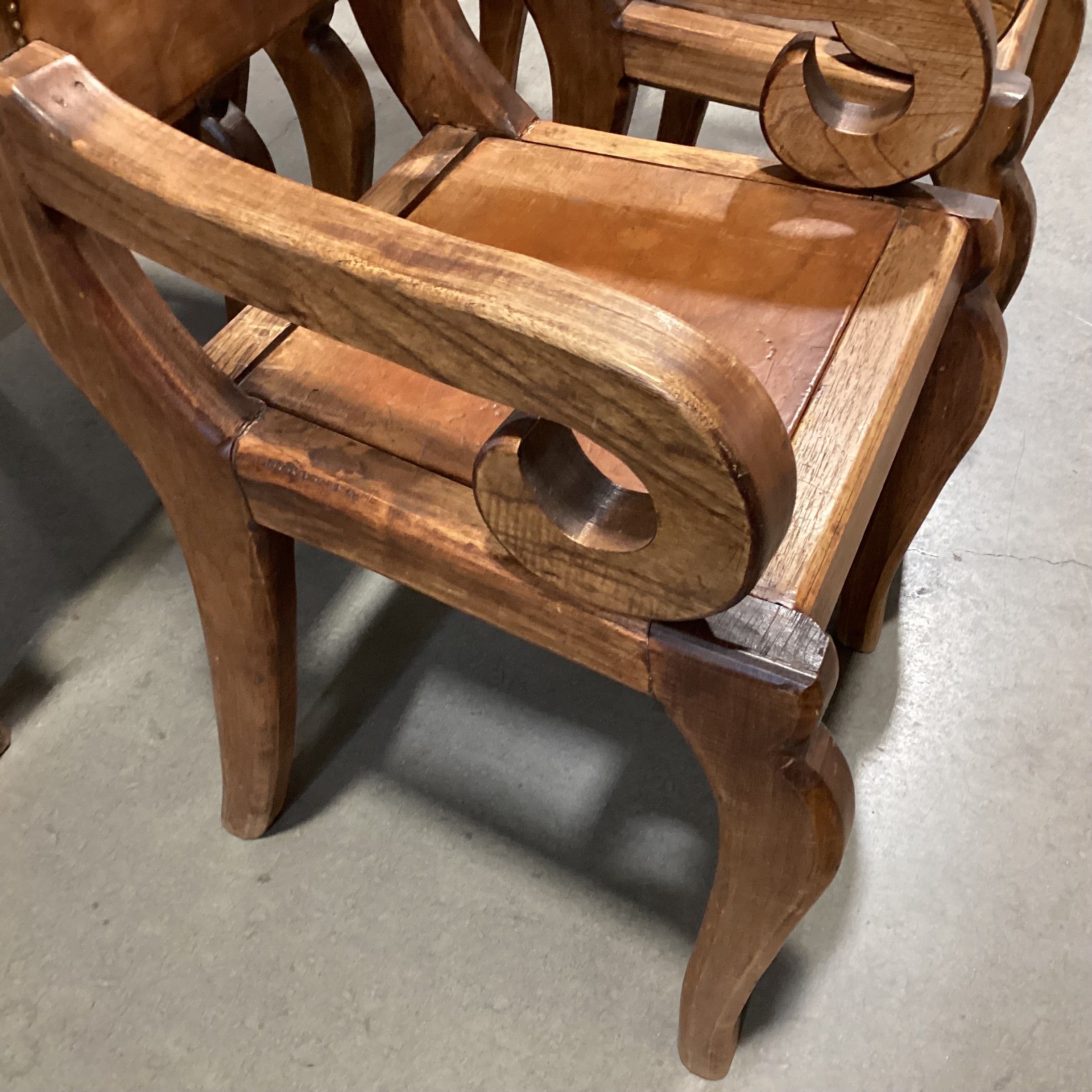 SET of 4 Rustic Distressed Carved Wood & Leather Nailhead Scroll Arm Dining Chairs 22"x 28"x 41"