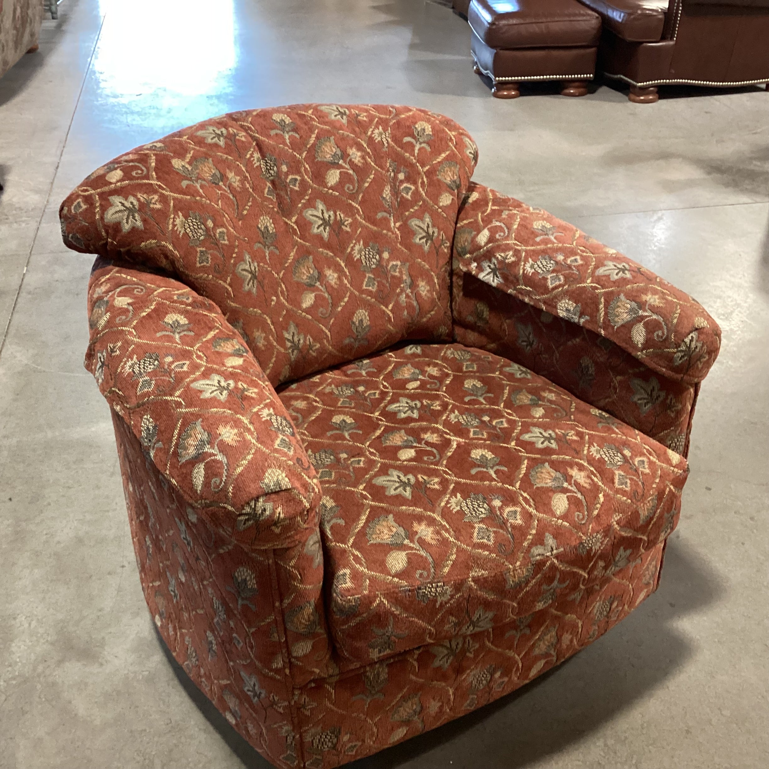 Flexsteel Rust & Sage Leaf Floral Swivel Rock Barrel Chair 33"x 33"x 31"