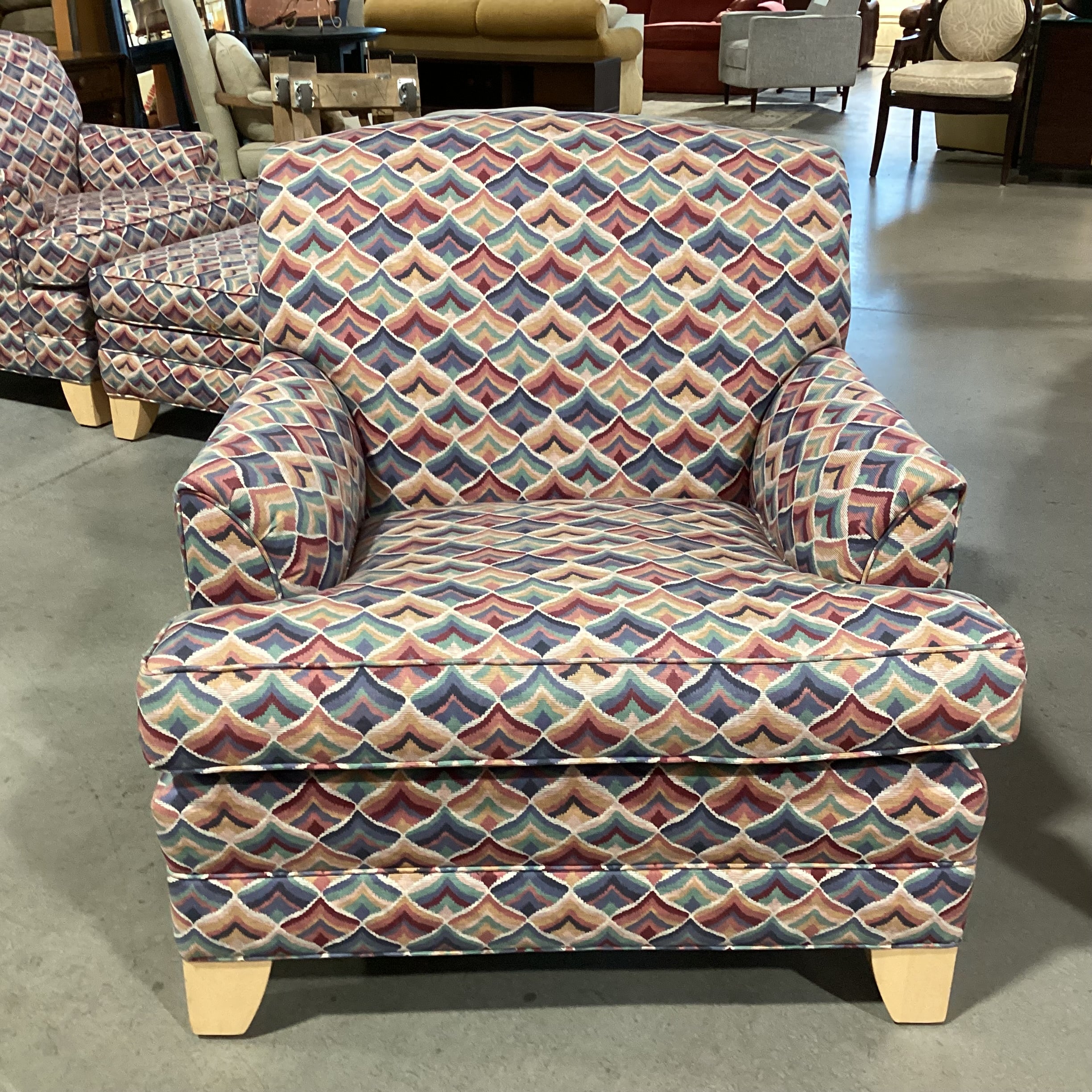 Ethan Allen Blue Red Pink Green Fan Design Chair 34"x 32"x 35"