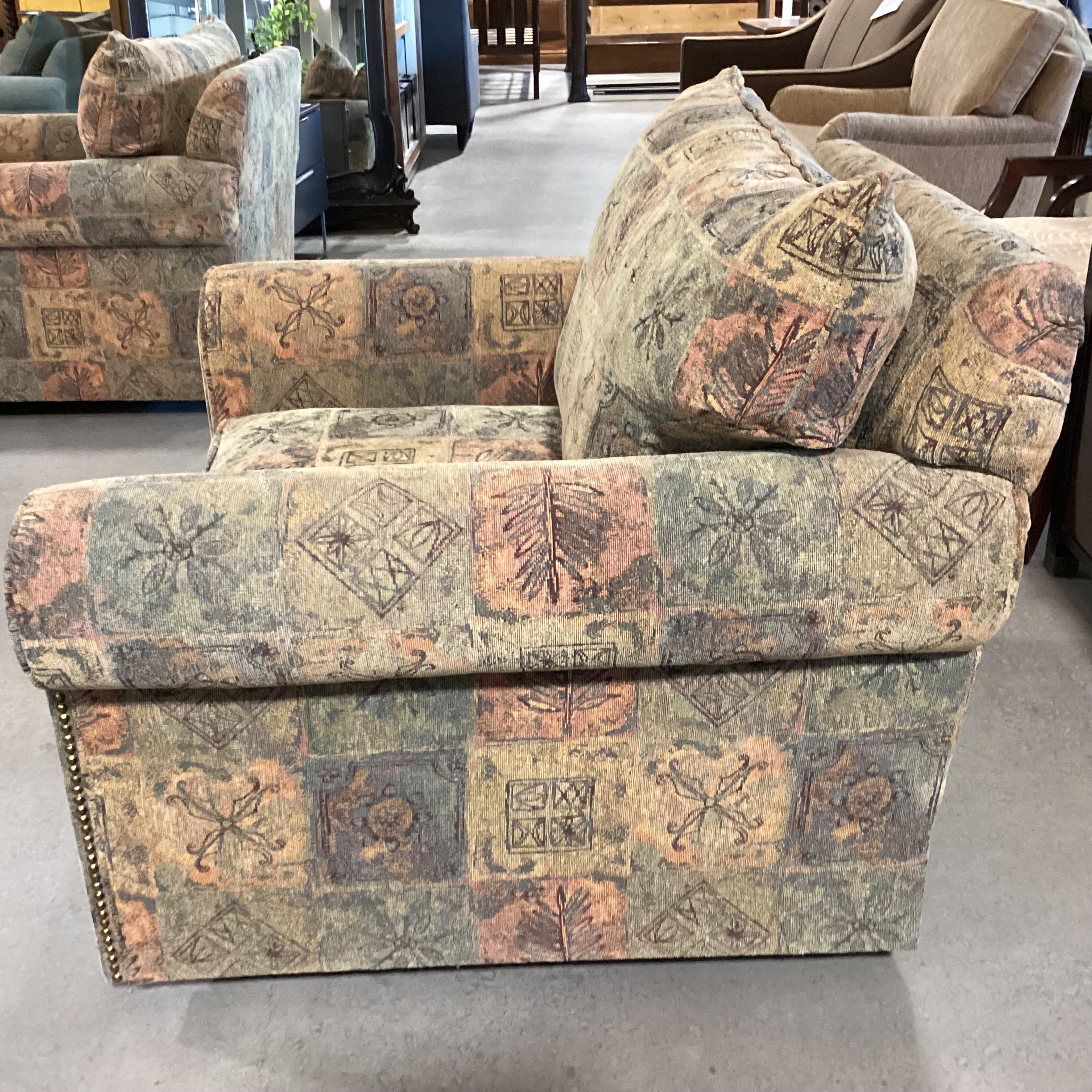 Frazier Merri Harvest Golden Sage Blue Orange with Nailhead Arm Oversized Swivel Chair 43"x 39"x 34"