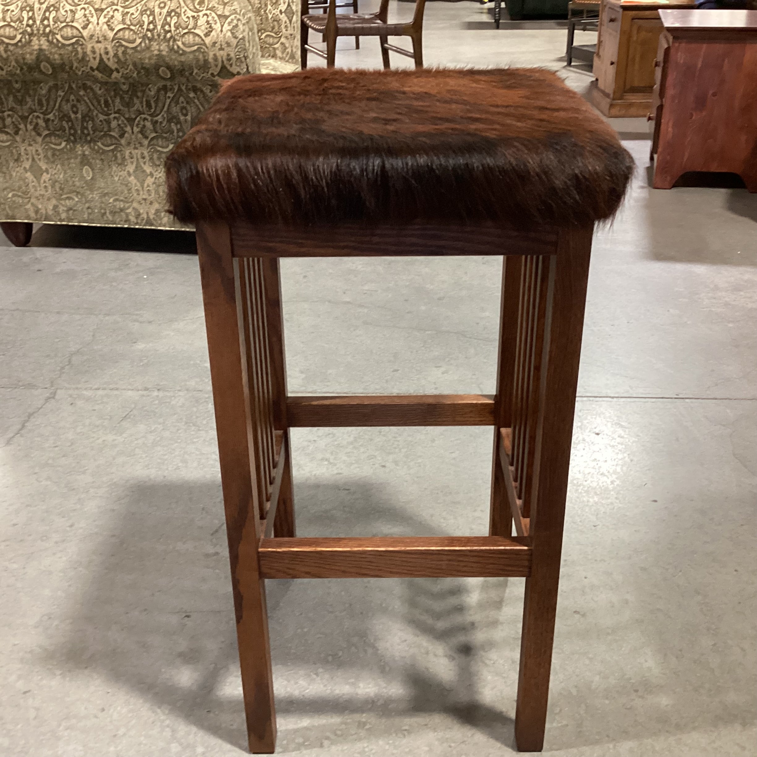 Amish Mission Style Oak with Black & Brown Cowhide Barstool 32"