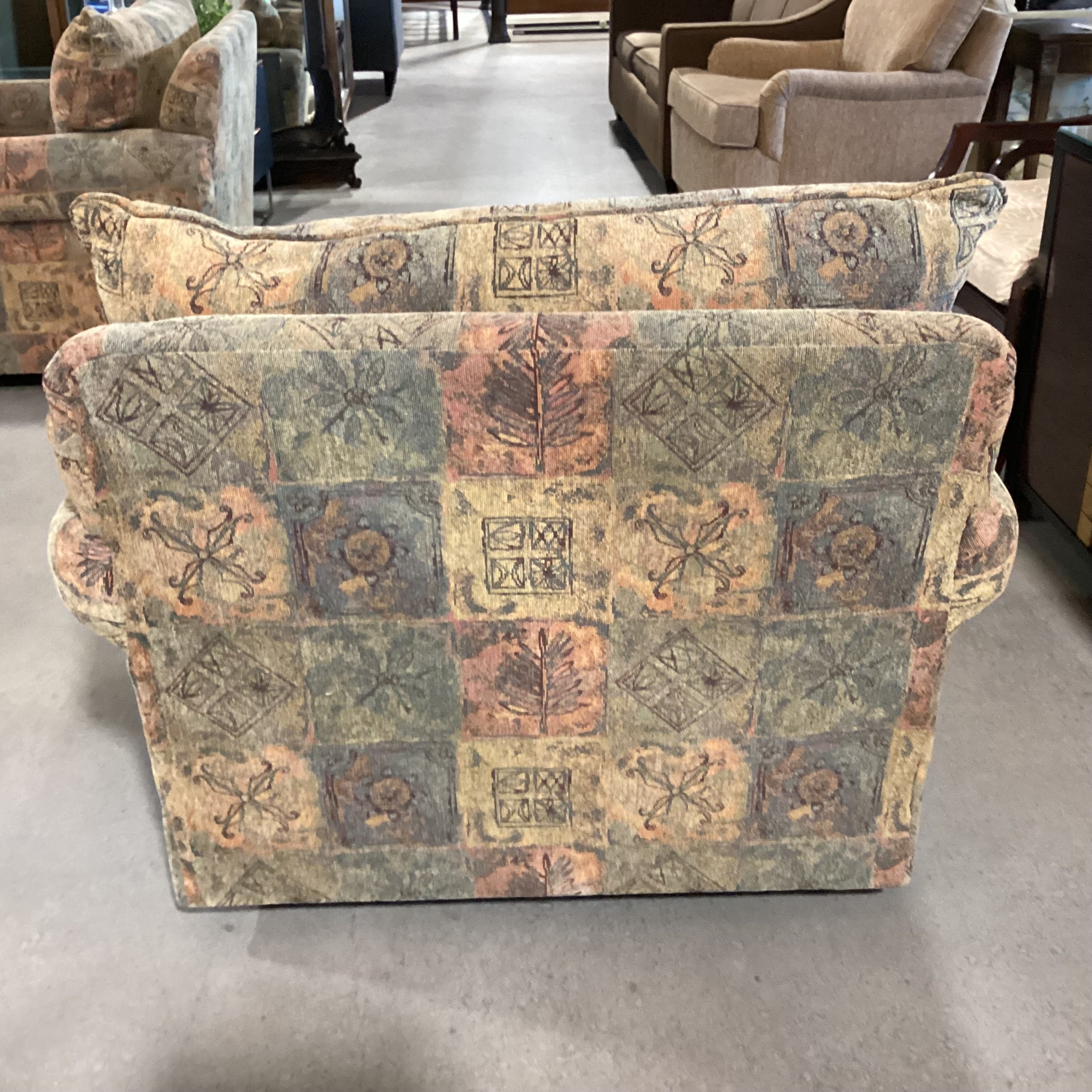 Frazier Merri Harvest Golden Sage Blue Orange with Nailhead Arm Oversized Swivel Chair 43"x 39"x 34"