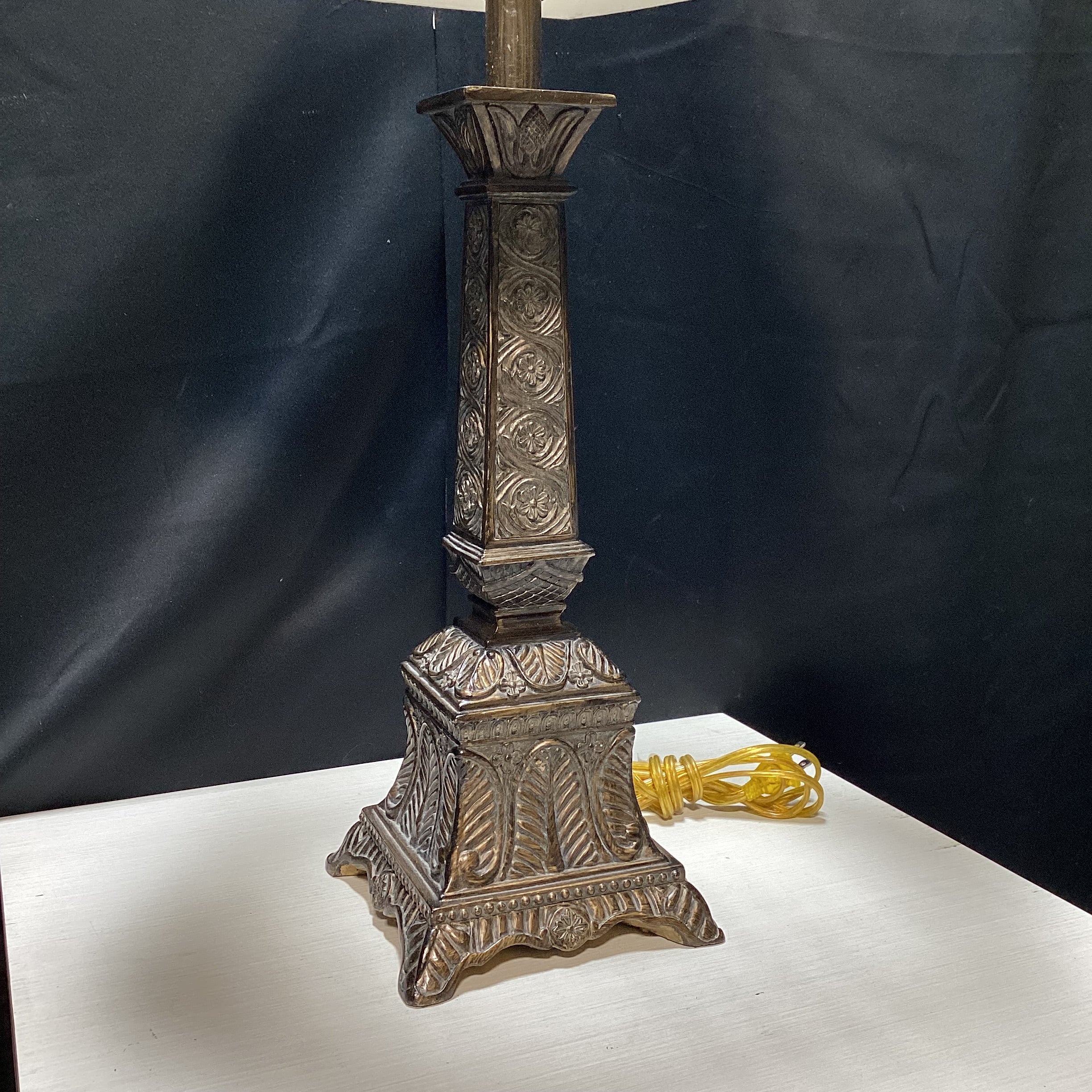 Vintage Style Table Lamp With Ornate Base Details - Shade Included 6.5" x 17" x 32"