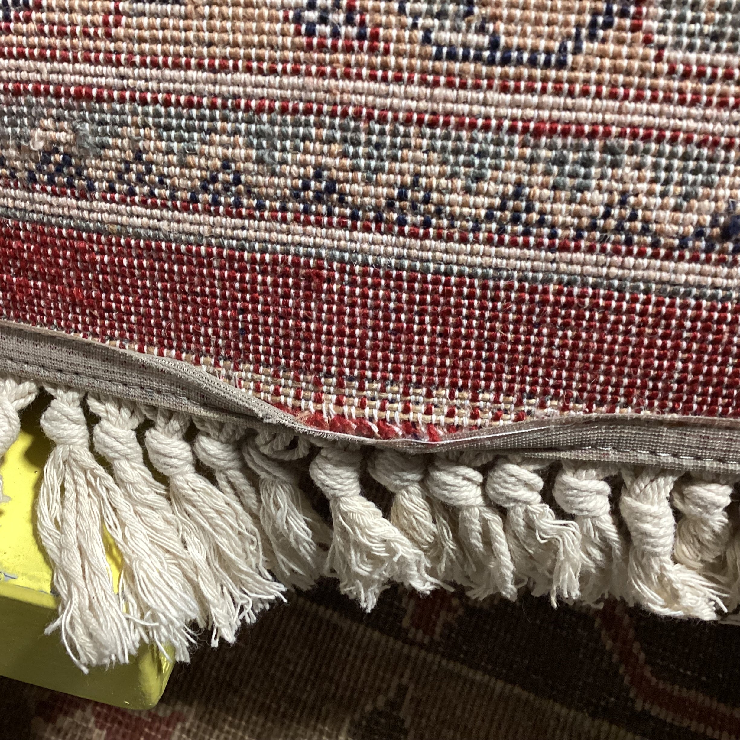 Foreign Accents Rug Gallery Red Navy Ornate Floral with Border & Fringe Rug 8'2"x 11'5"