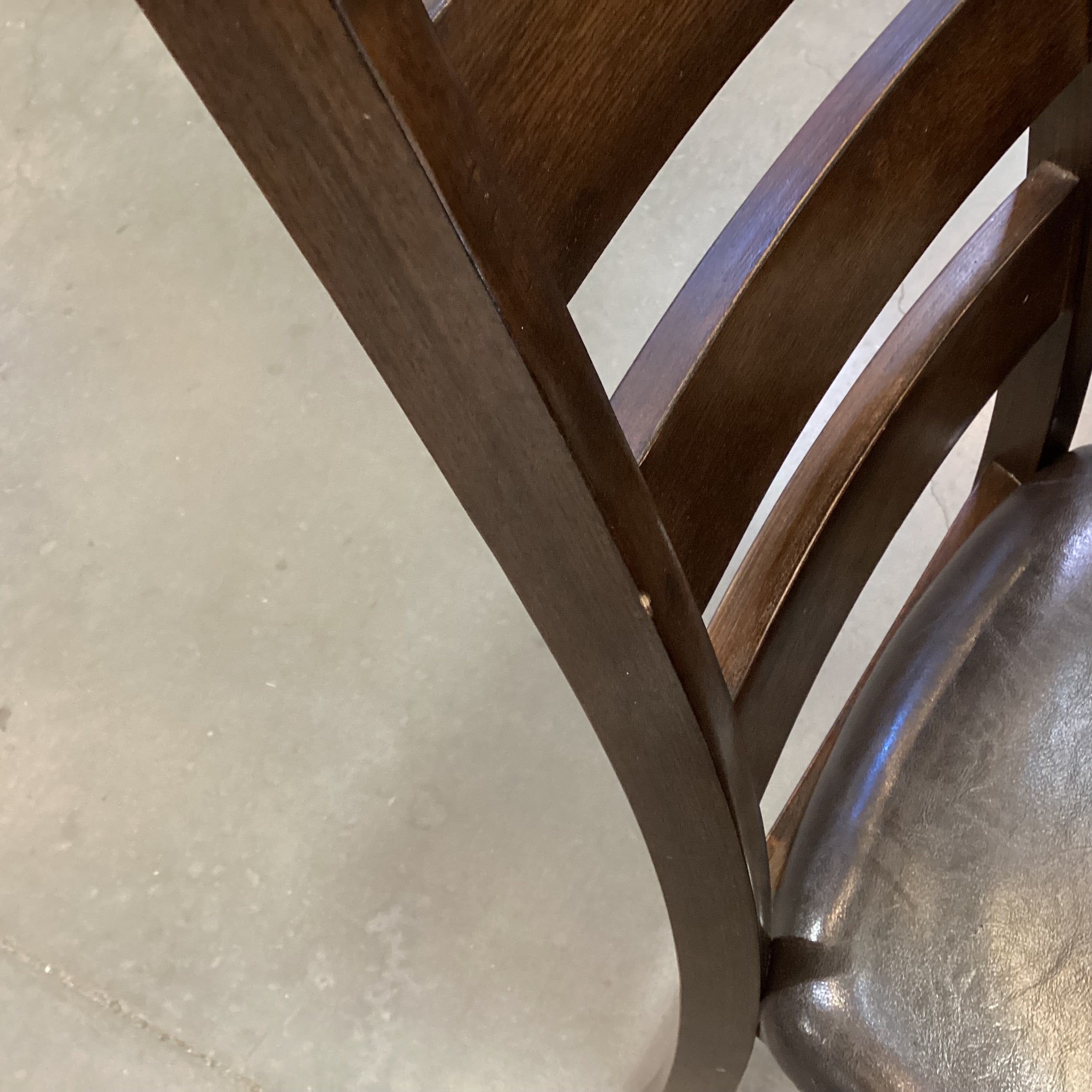 Dark Finish Wood & Faux Marble Table with 6 Faux Leather & Wood Chairs Dining Set 60"x 38"x 30.5"