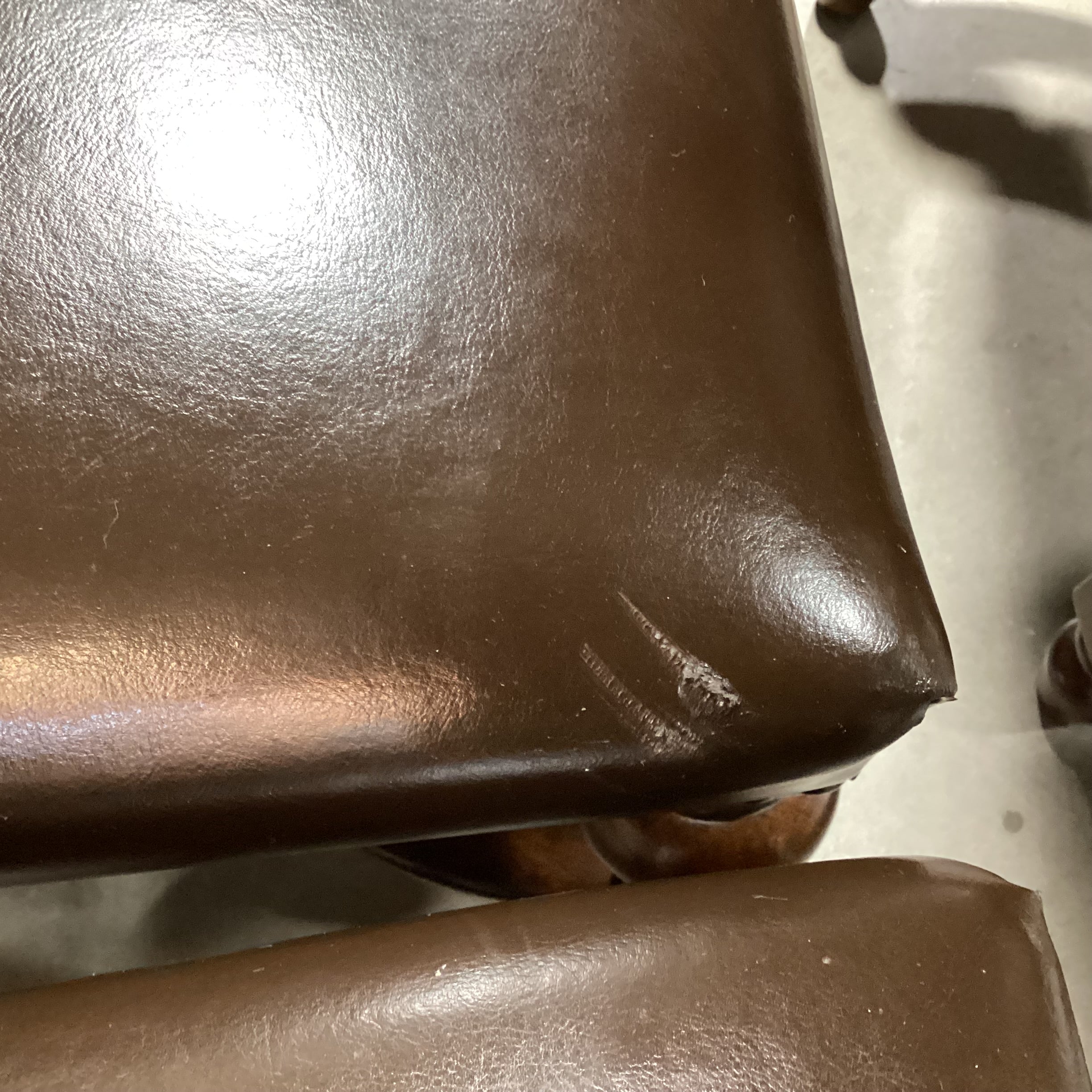 SET of 6 Bernhardt Carved Wood Brown Gold Paisley & Leather Nailhead Dining Chairs 29"x 25"x 49"