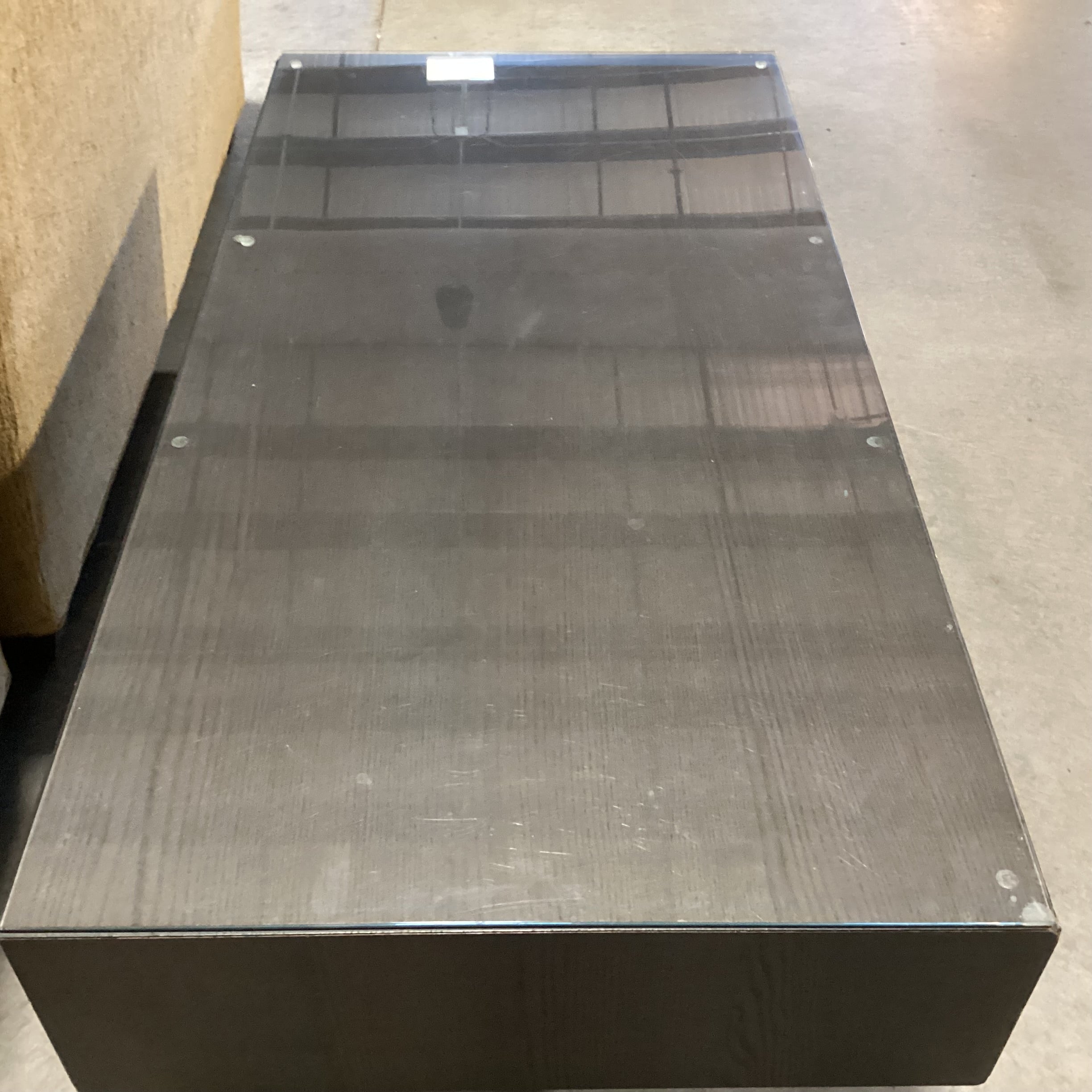 Mid Century Style Dark Wood & Veneer 2 Cubby Glass Top Coffee Table 46.5"x 23.5"x 18.5"
