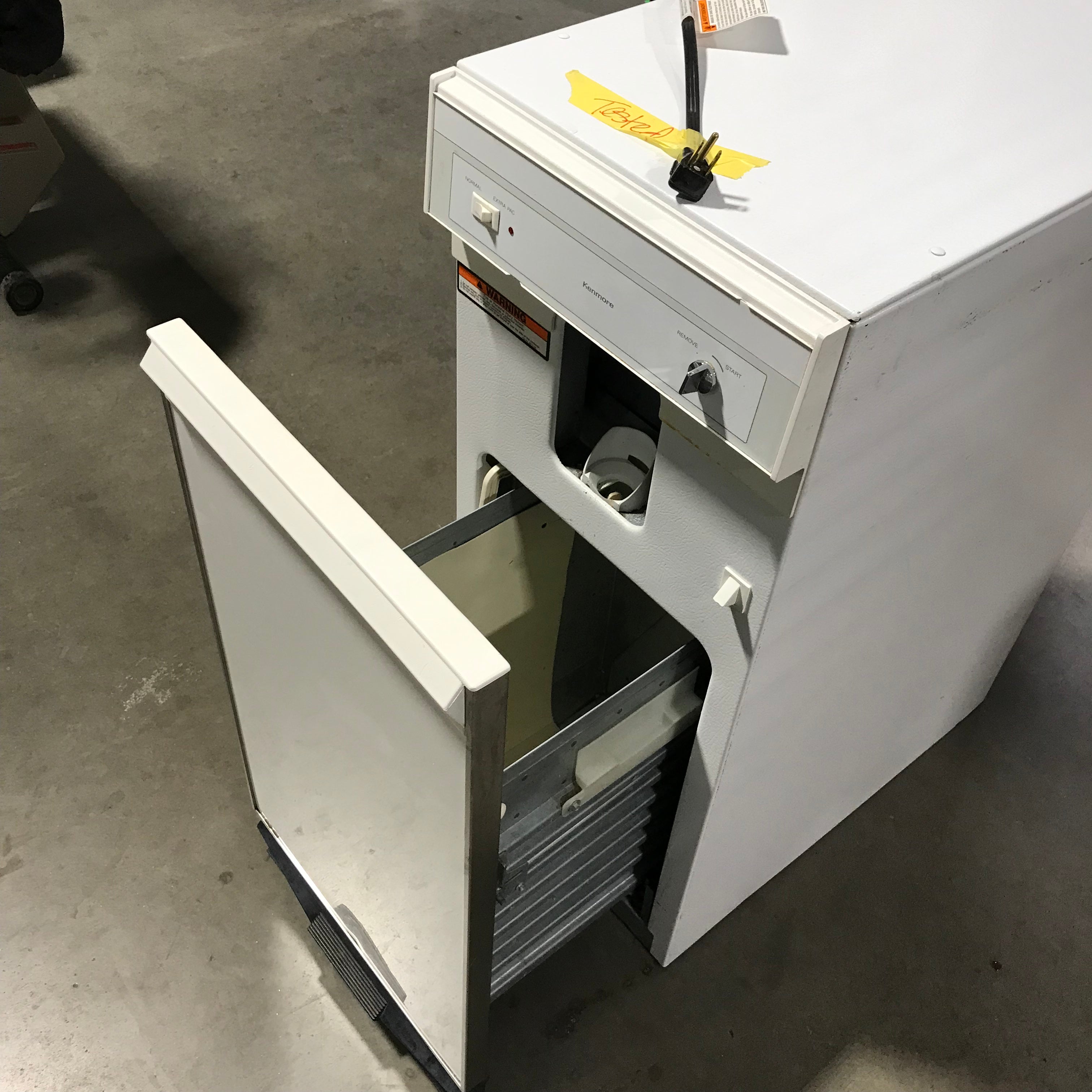 15"x 34"x 25" White Kenmore Trash Compactor