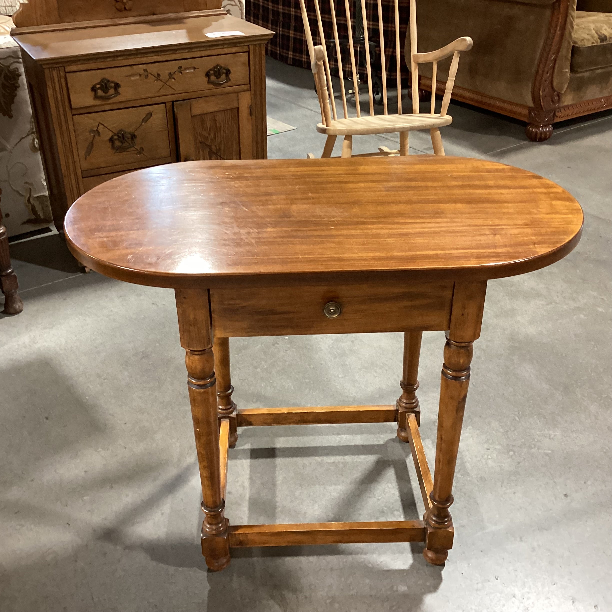 Sarreid Made in Italy Oval Top Finished Carved Wood 1 Drawer Accent Table 35.5"x 20"x 28"