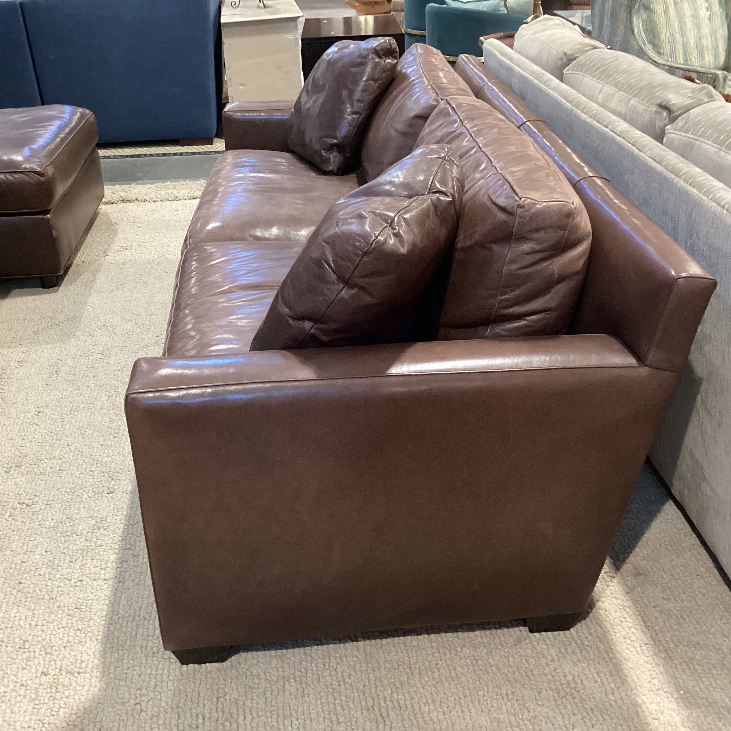 Baker Furniture Brown Leather Down Mix Track Arm with Accent Pillows Sofa 86"x 40"x 30"