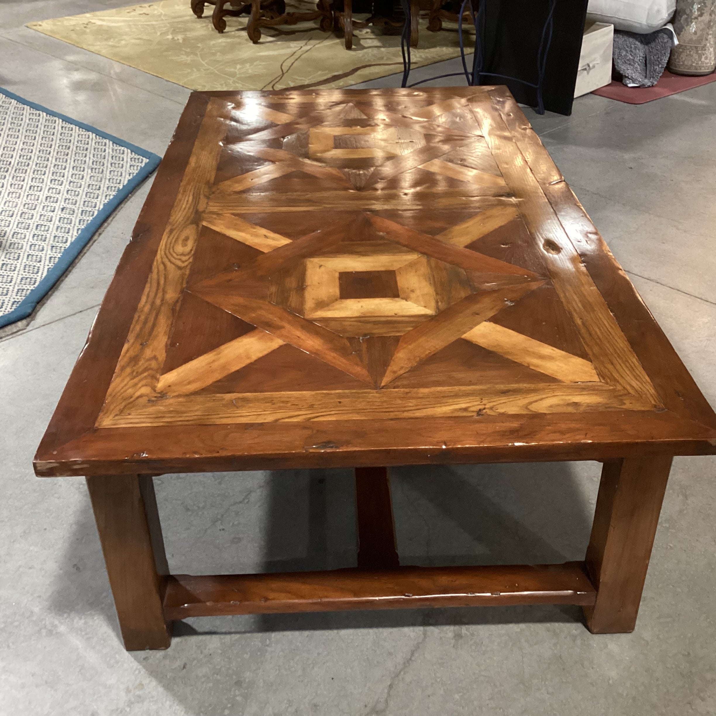 Rustic 2 Tone Finish with Inlay Design Top & Trestle Coffee Table 71.5"x 39.5"x 19.5"