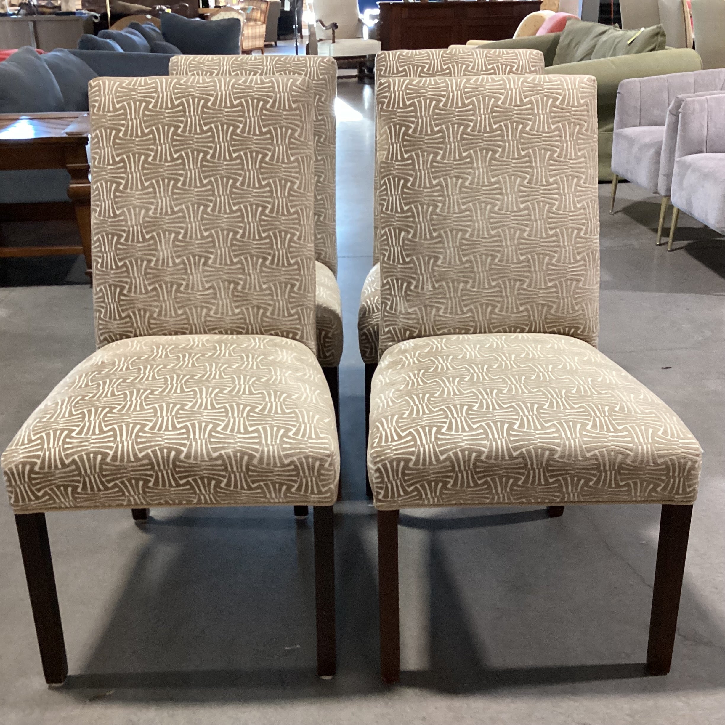 Set of 4 Beige & Ivory Raised Chenille Design Dining Chairs 22"x 24"x 40"