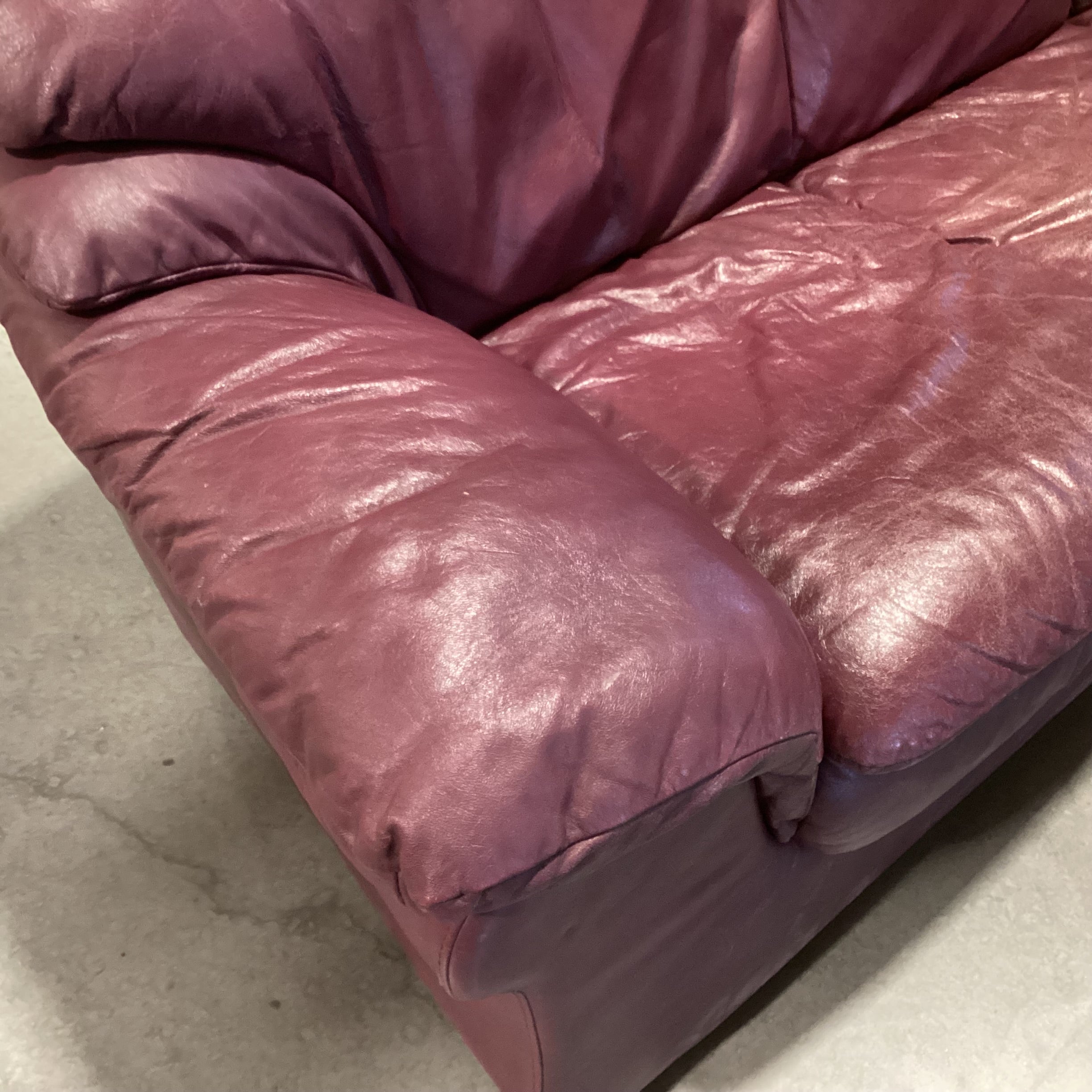 Burgundy Leather 3 Piece Sectional 85"x 85"x 37"