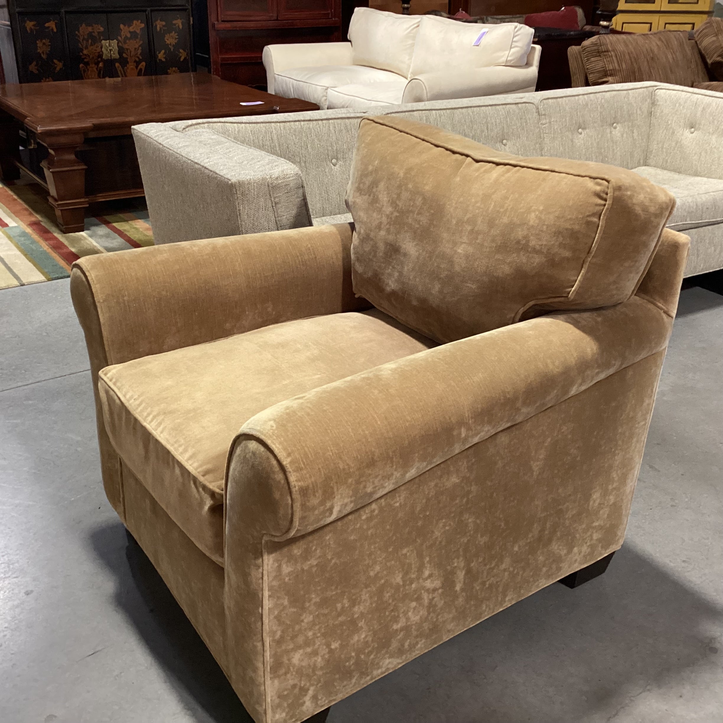 Richter Furniture Golden Velvet Roll Arm Chair 42"x 38"x 32"