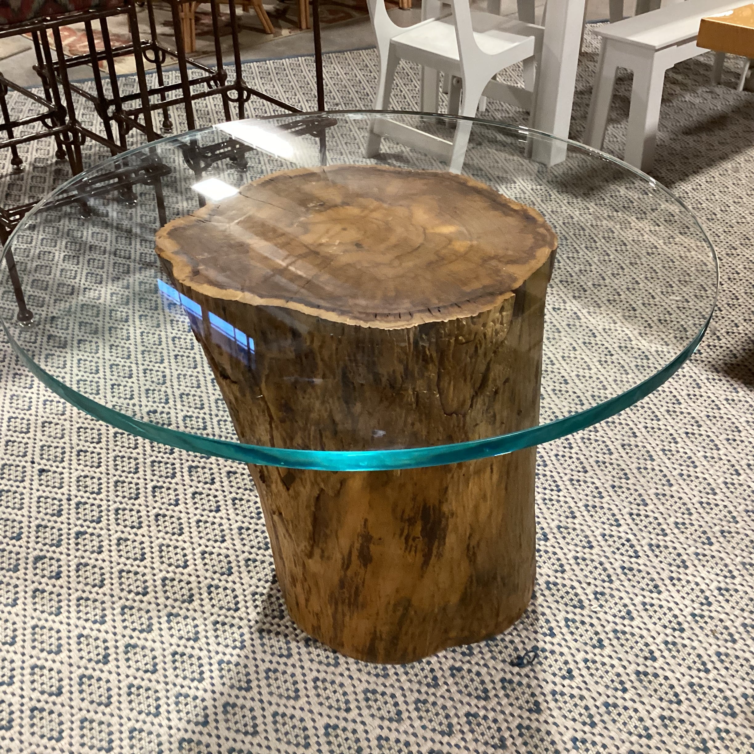 Solid Log Stump with Round Thick Glass Dining Table 38" Diameter x 29"