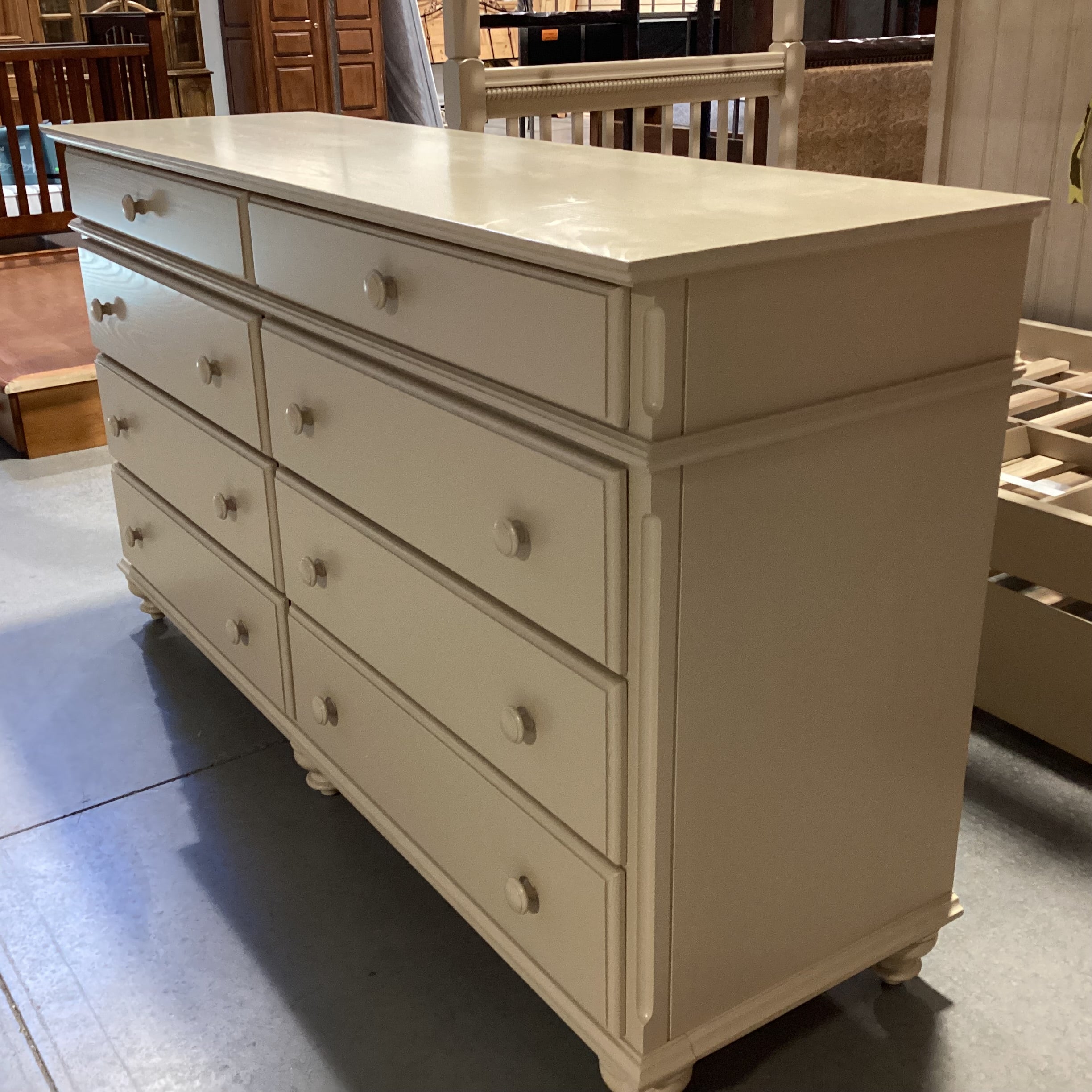 Vermont Tubbs Custom Crafted Sand Finish Carved Wood 8 Drawer Dresser 66"x 20"x 37"