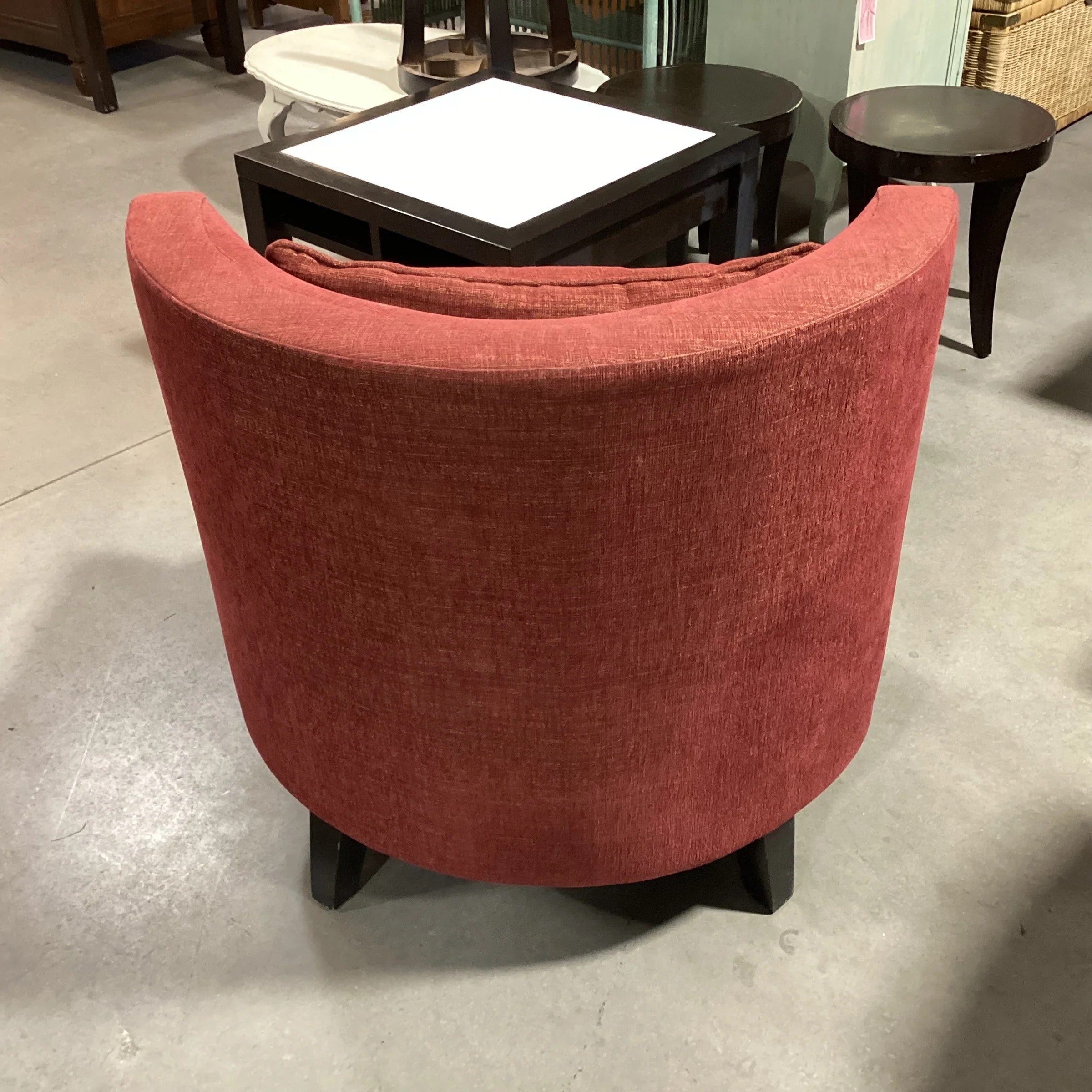 Red Gold Woven Curve Back Chair 33"x 34"x 35"