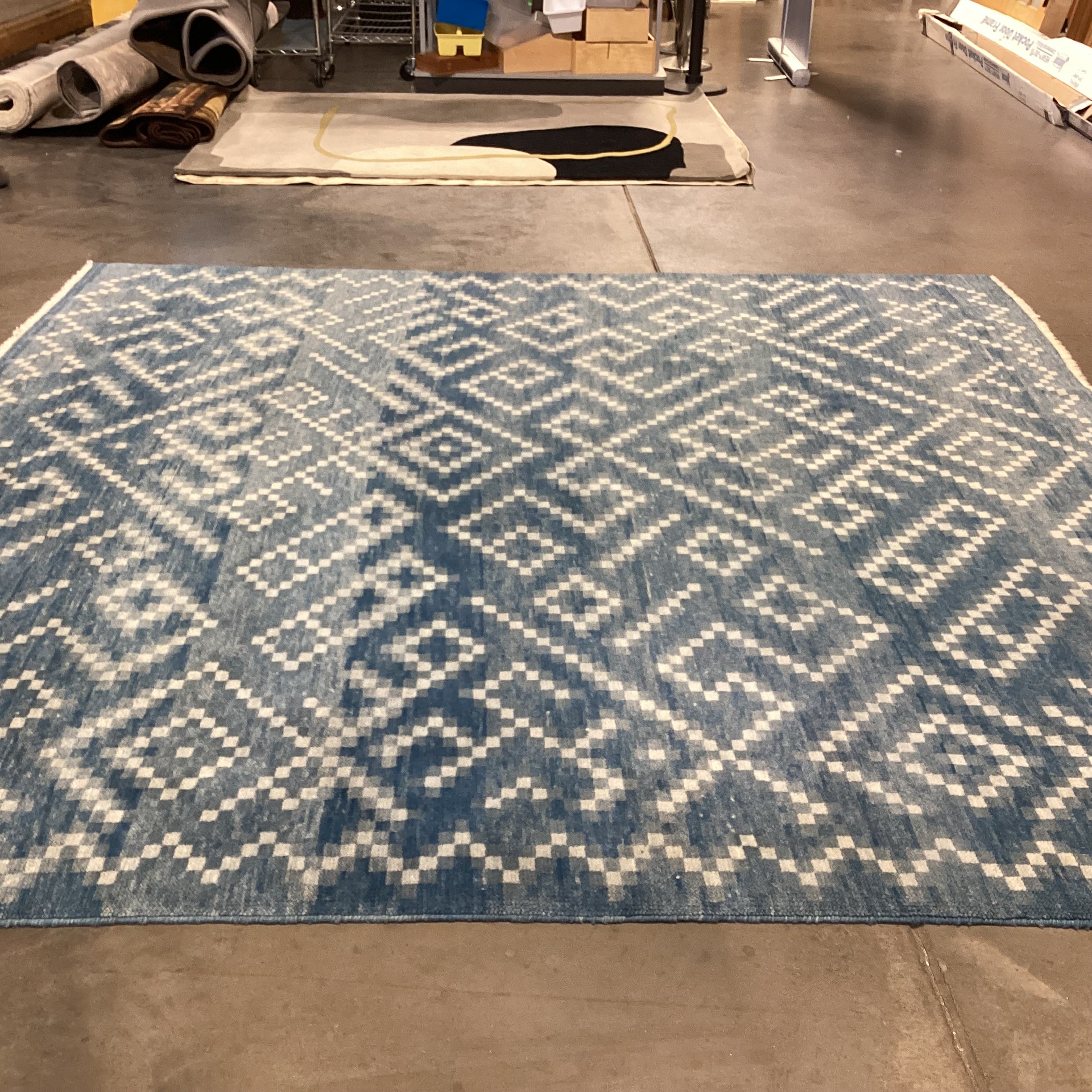 Blue & Ivory Diamond Pattern Hand Woven Wool Rug 9"1"x 9'7"