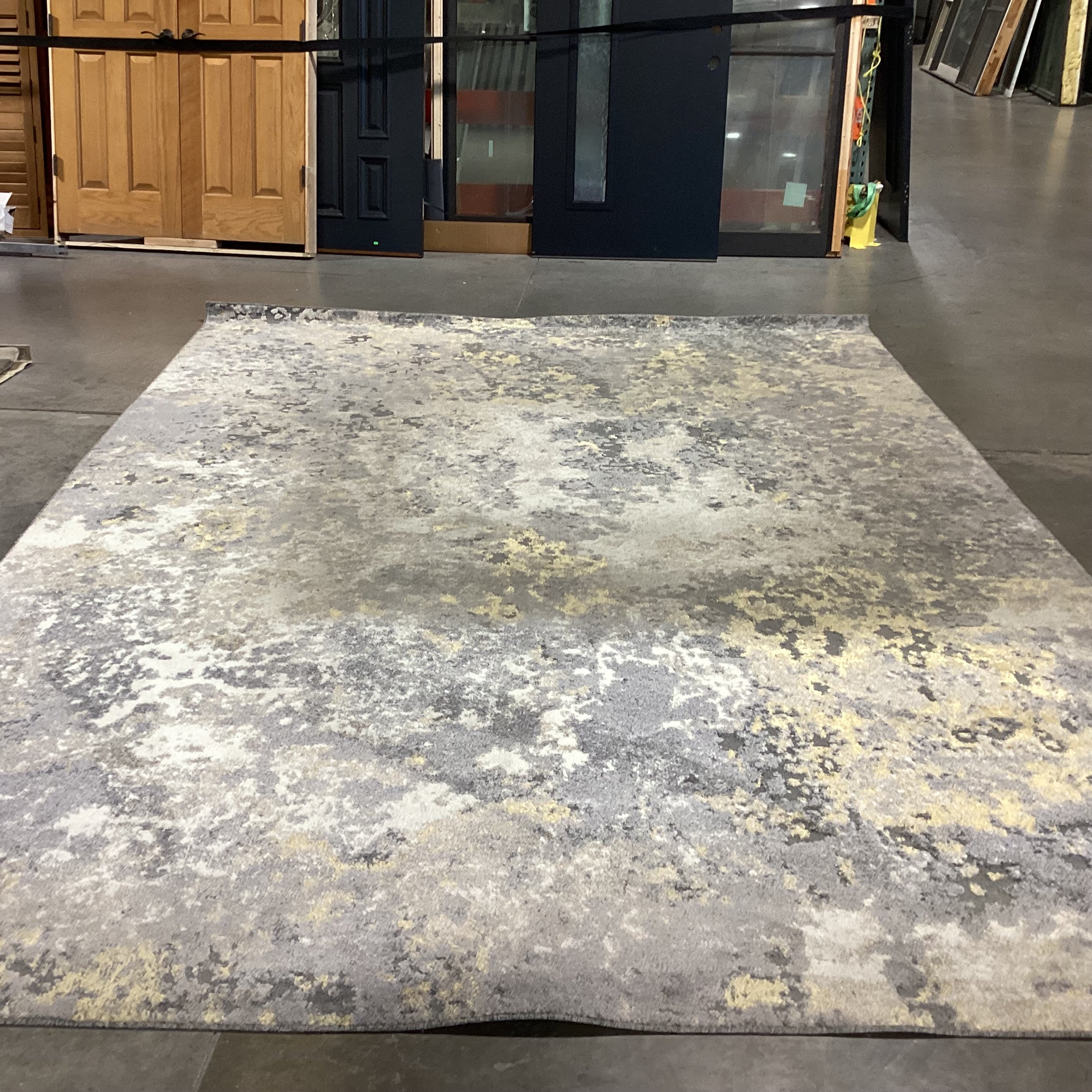 Luxe Weavers Beverly Collection Grey Gold Abstracted Raised Woven Rug 8'9"x 12'6"